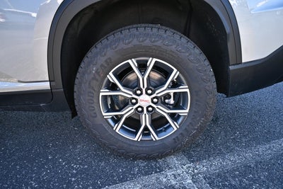 2027 GMC Acadia AT4