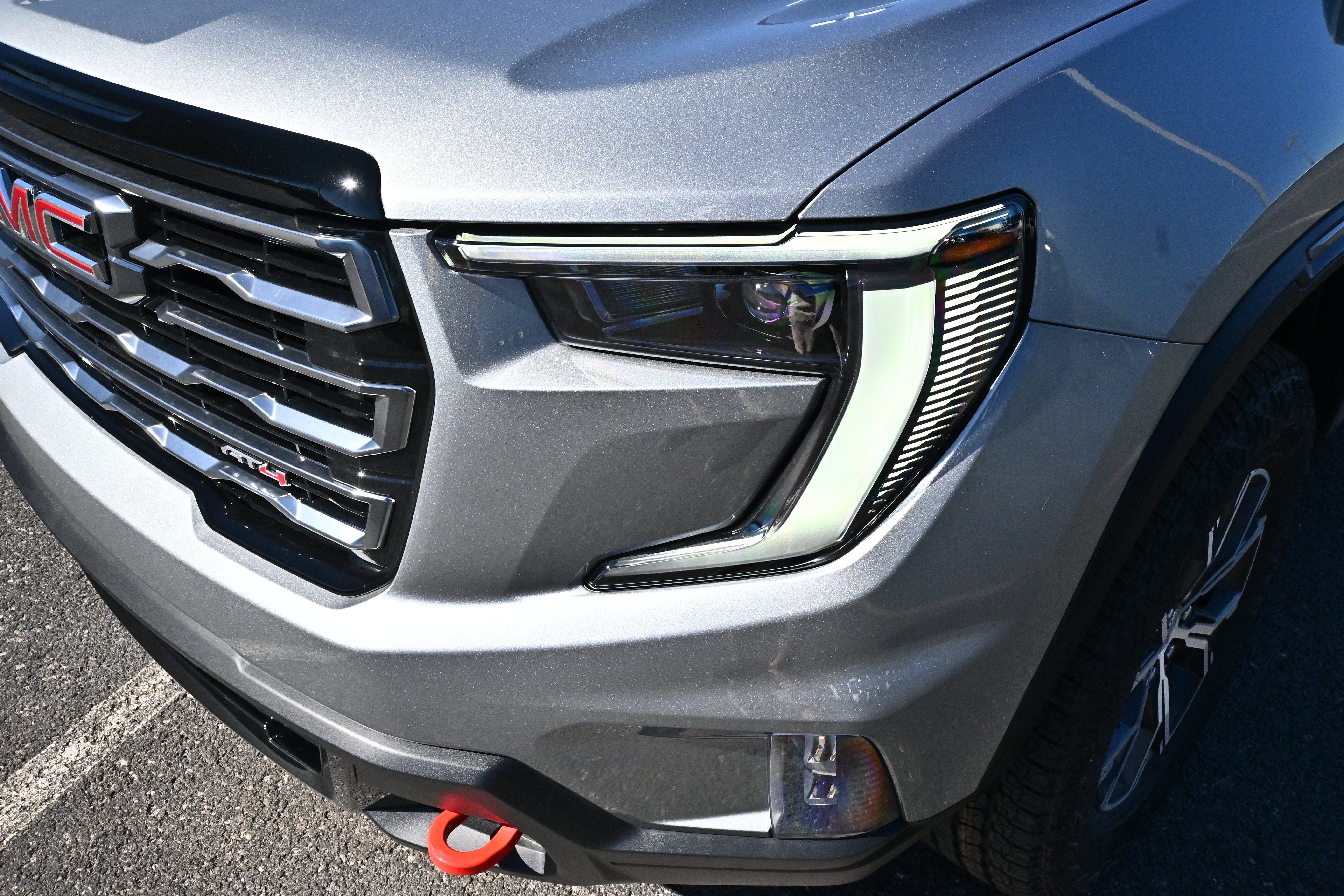 2027 GMC Acadia AT4