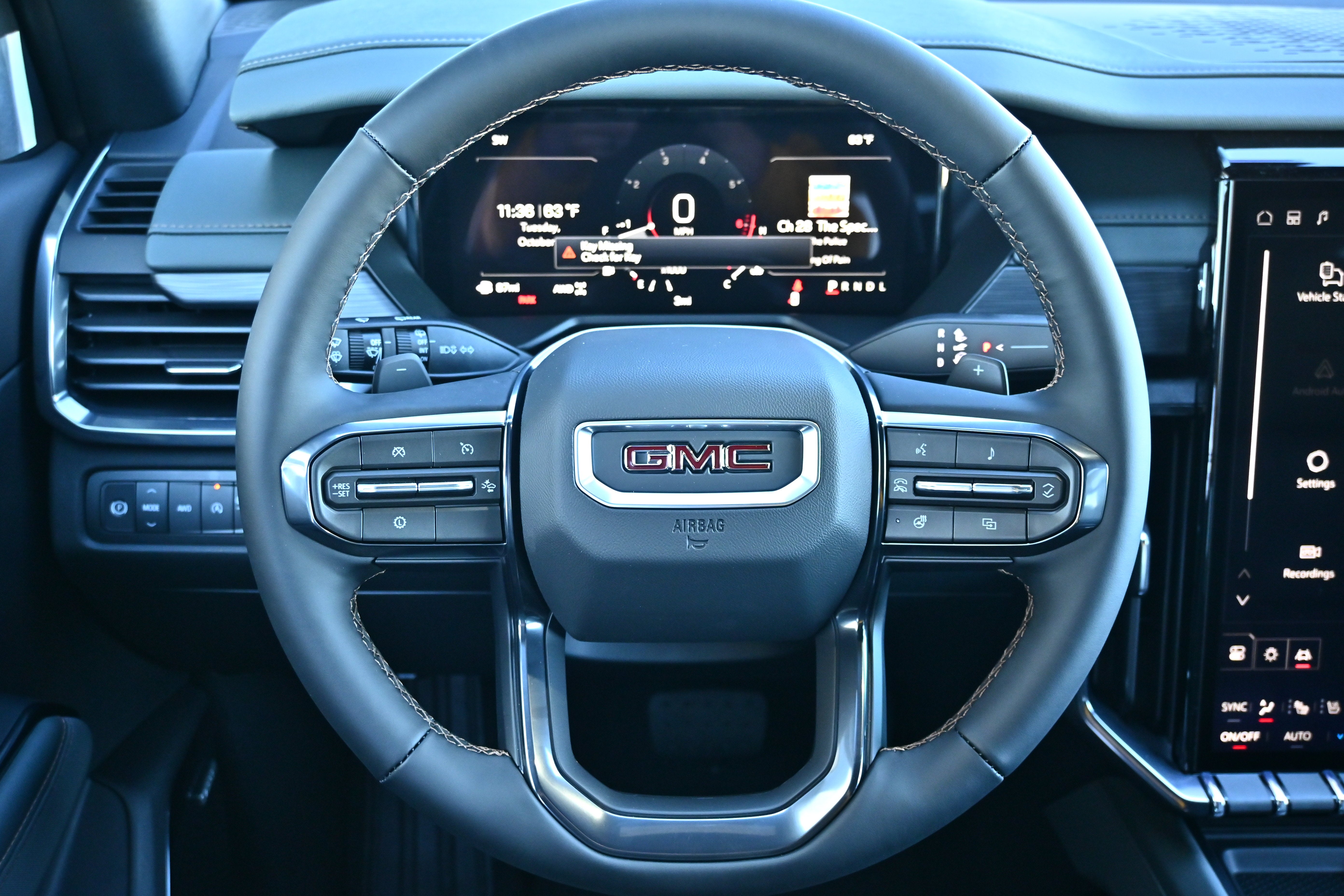2027 GMC Acadia AT4