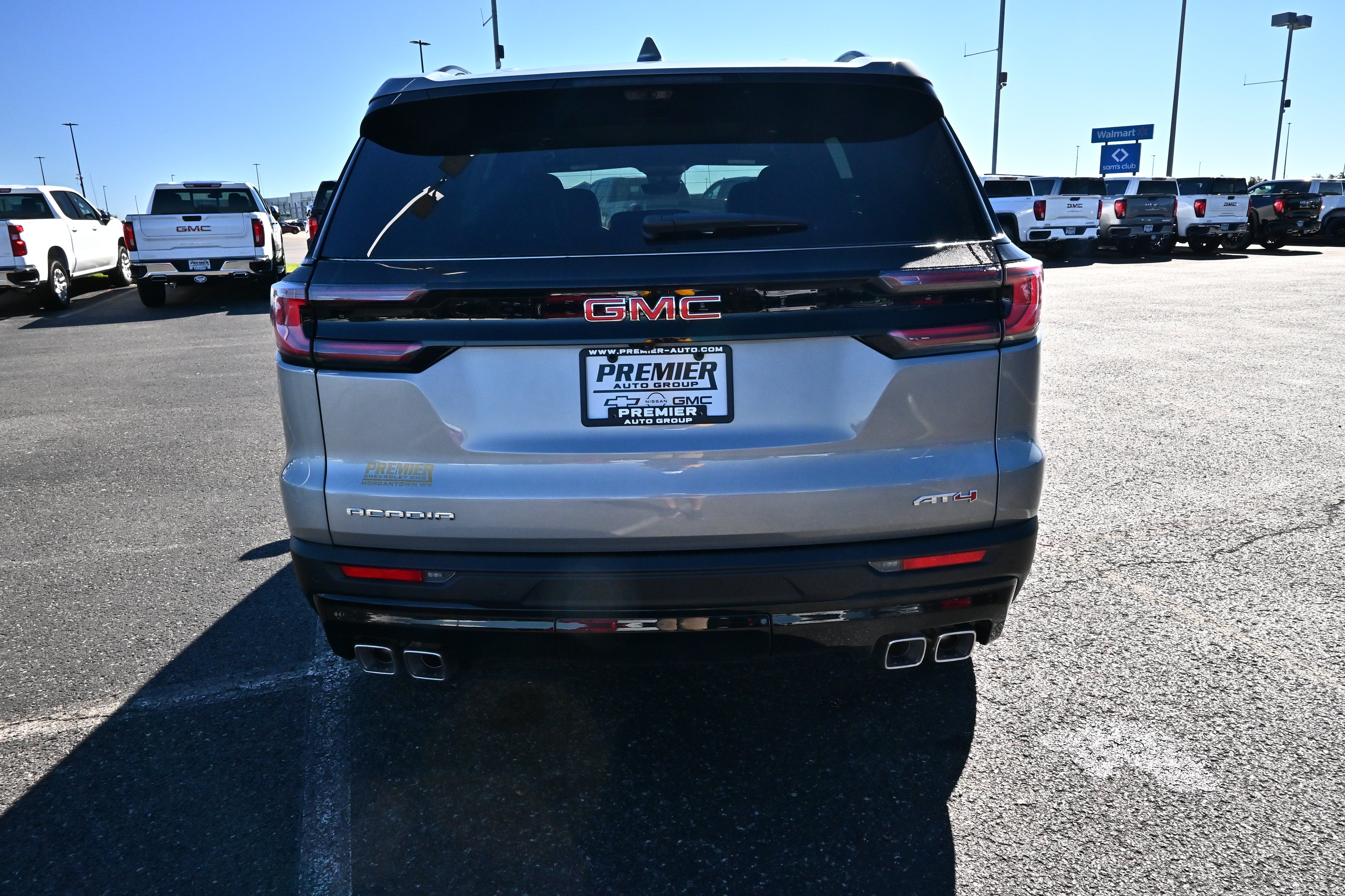 2027 GMC Acadia AT4