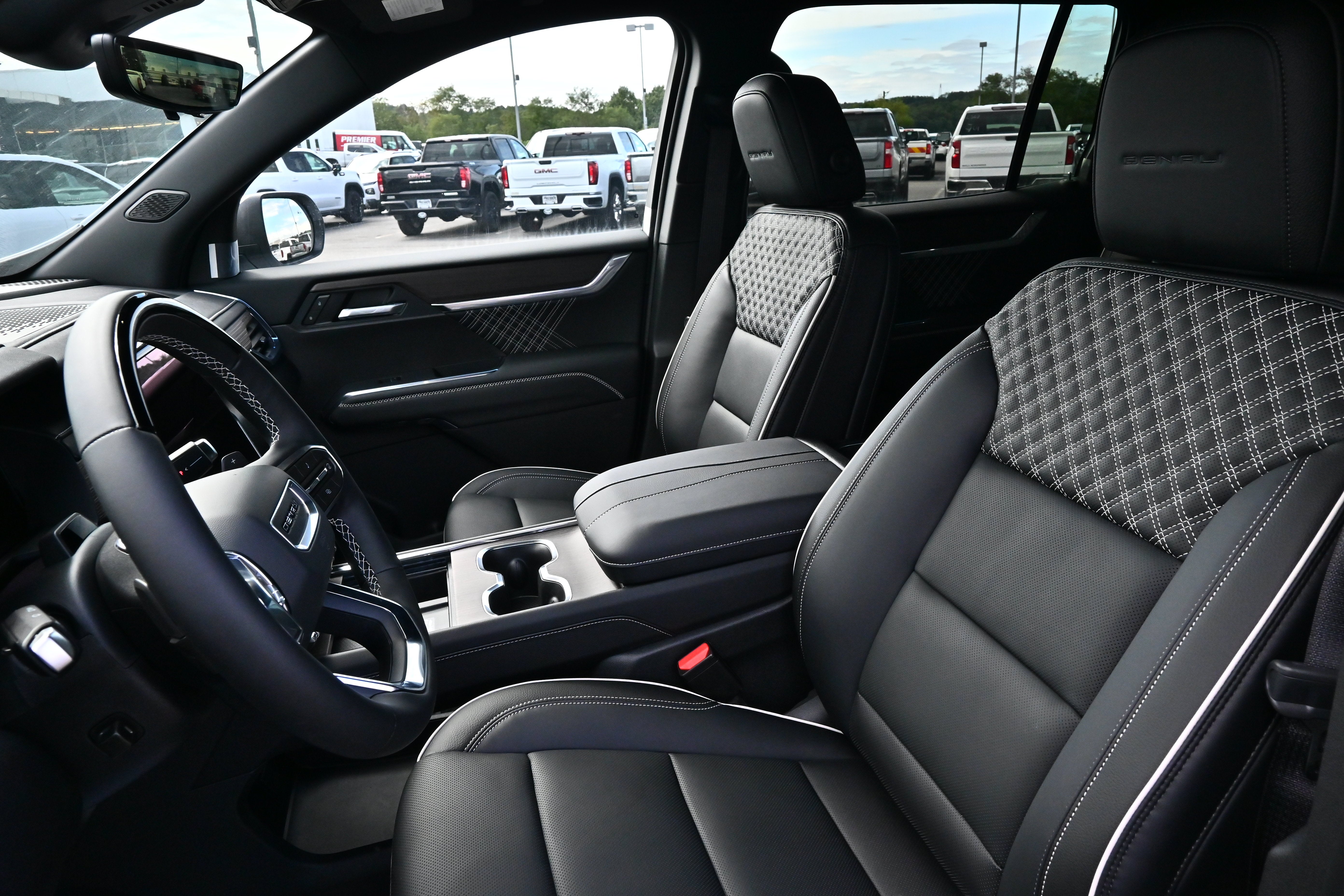 2027 GMC Acadia Denali