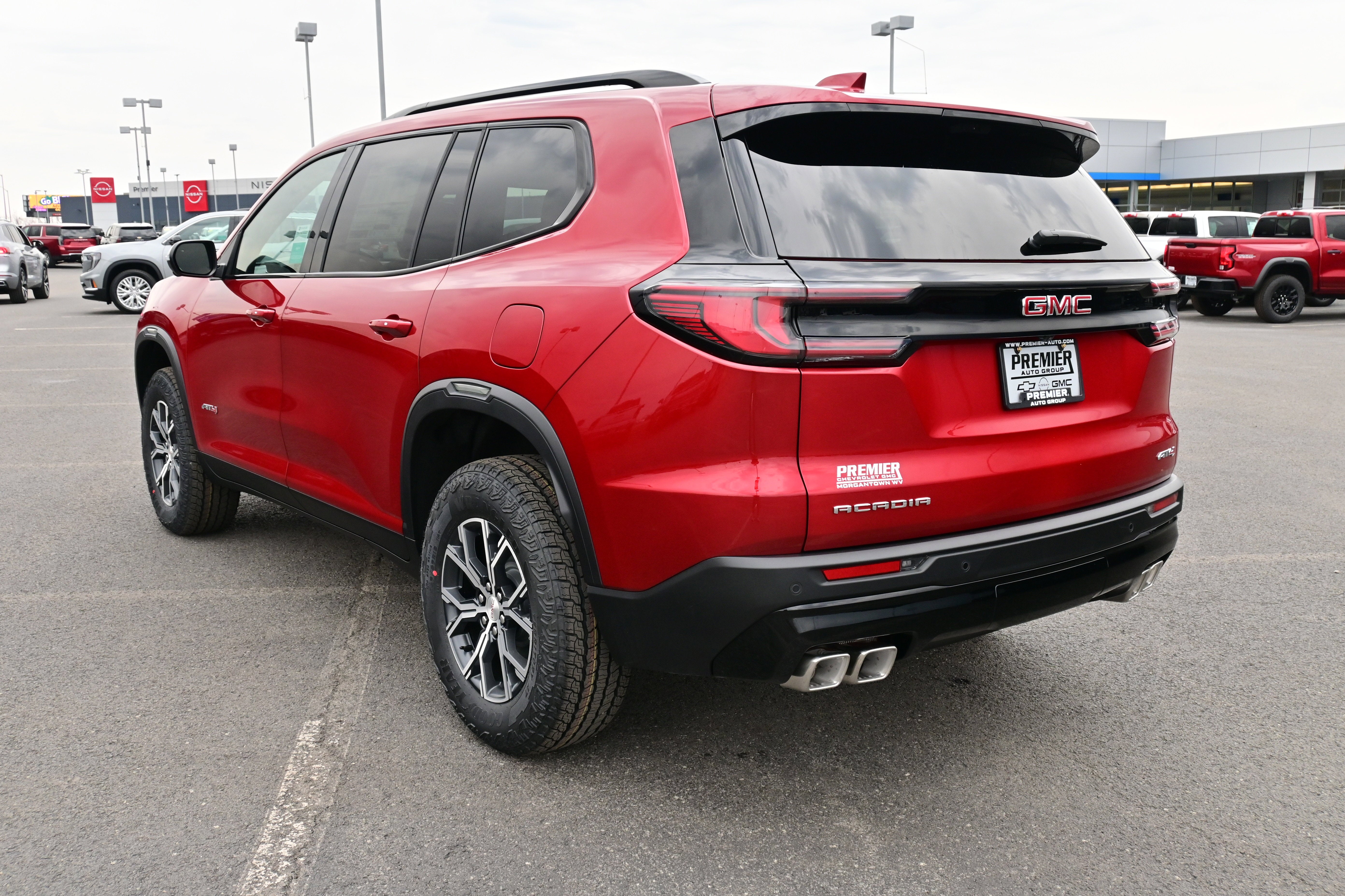 2026 GMC Acadia AT4