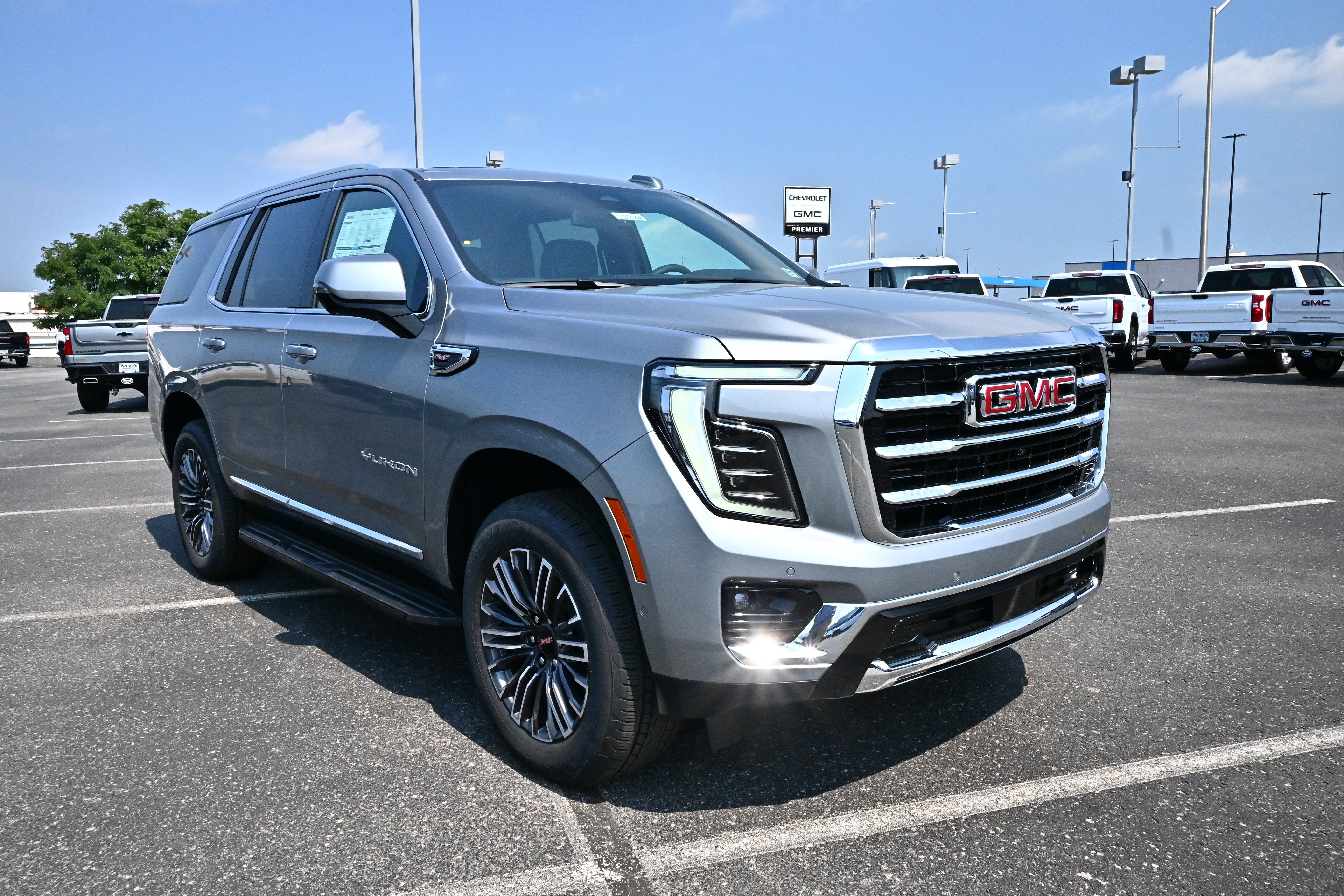 2026 GMC Yukon Elevation