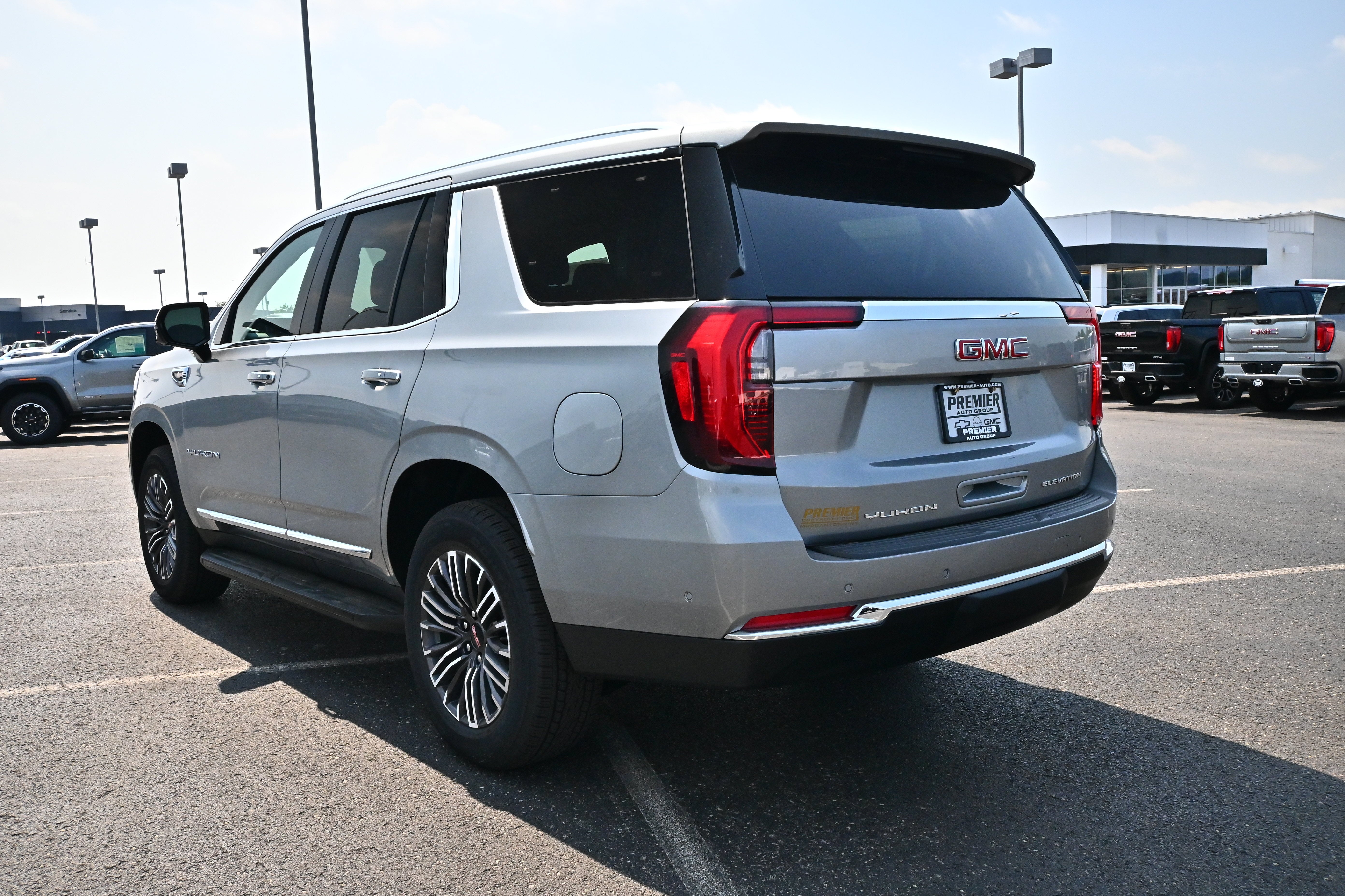 2026 GMC Yukon Elevation