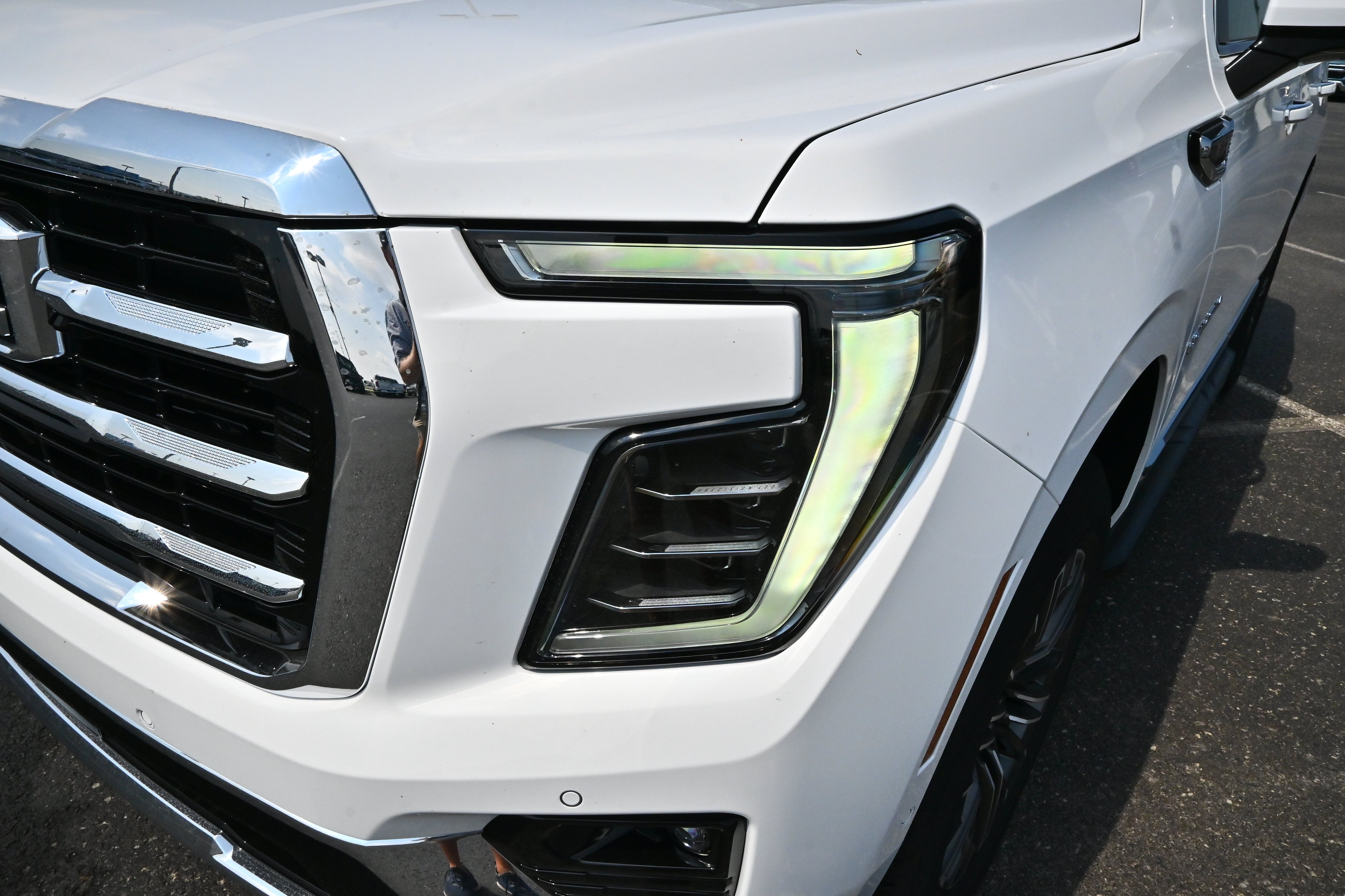 2026 GMC Yukon Elevation