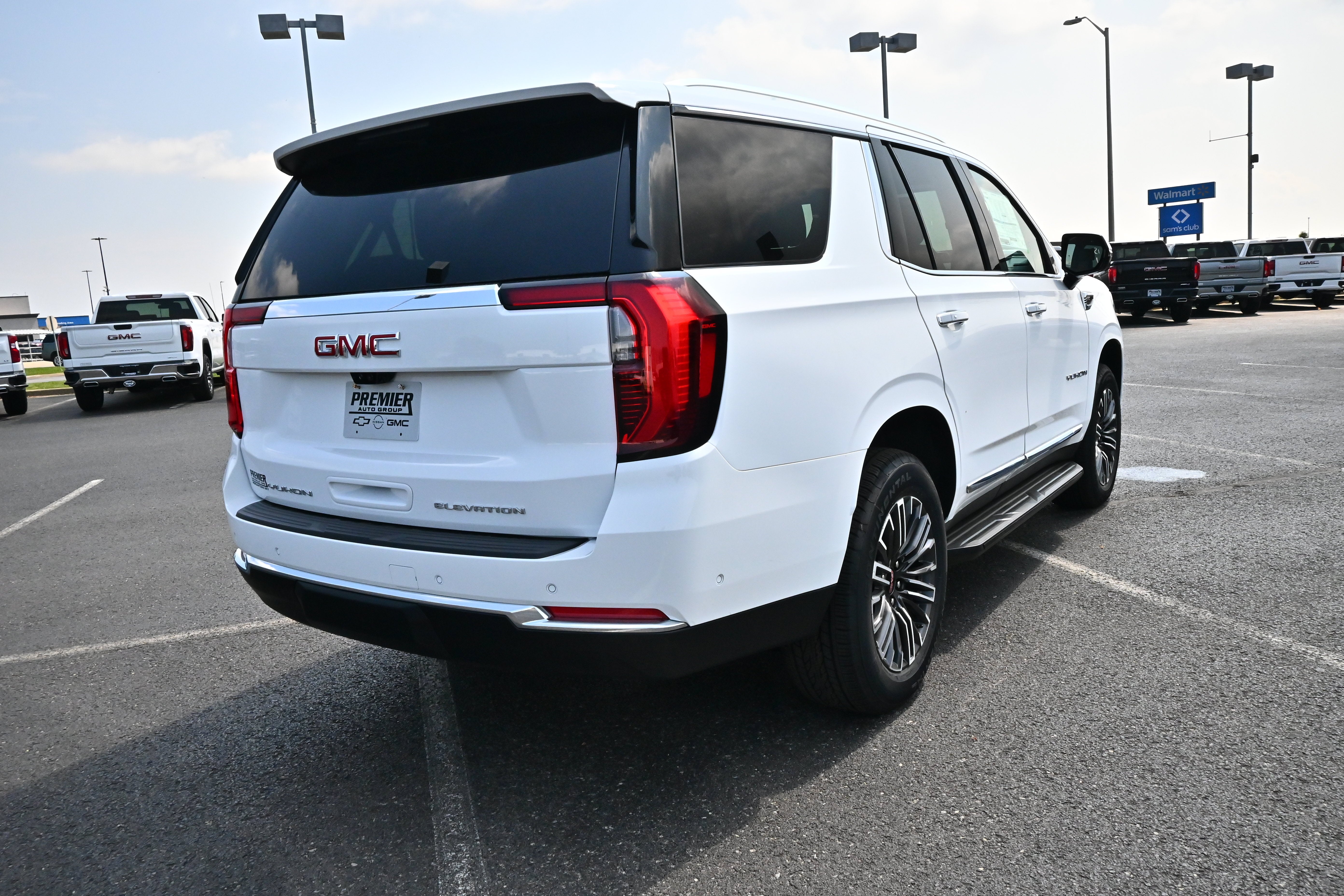 2026 GMC Yukon Elevation