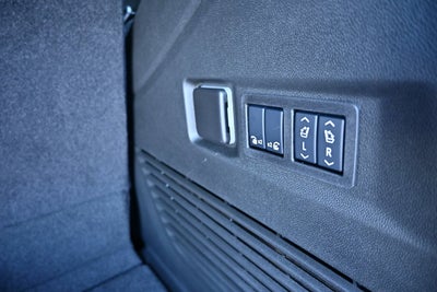 2027 GMC Yukon Elevation