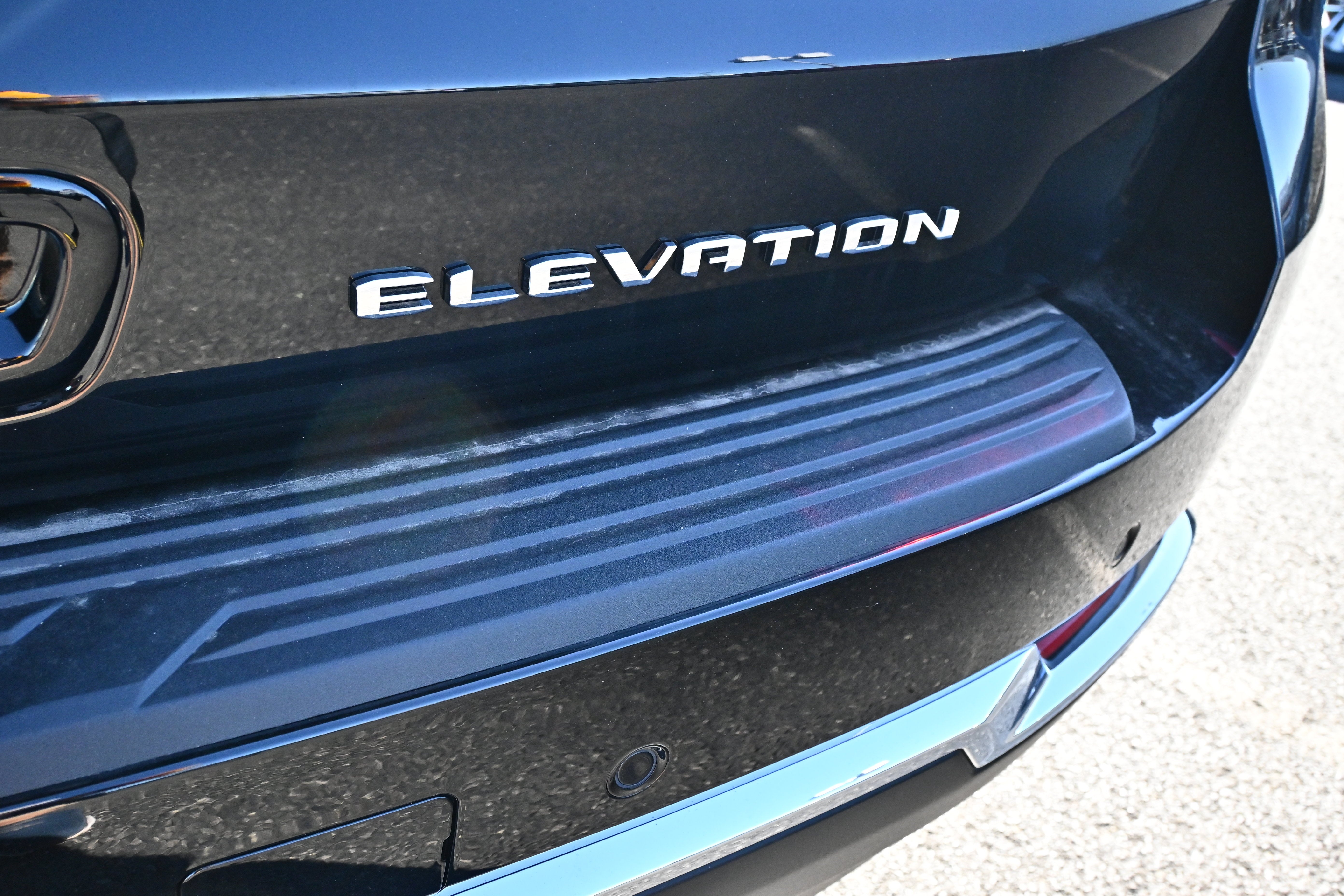 2027 GMC Yukon Elevation