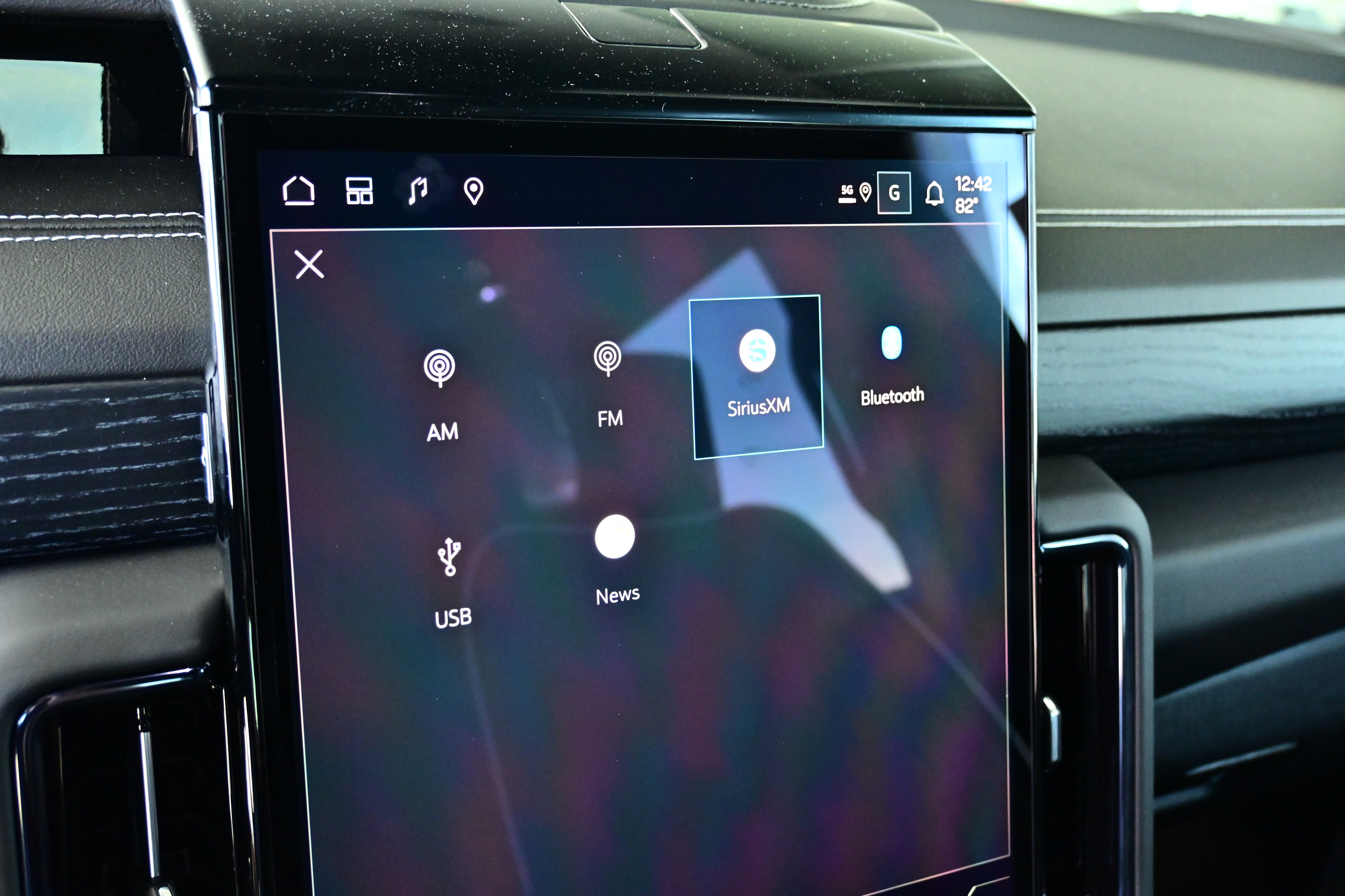 2026 GMC Yukon AT4 Ultimate - Photo 36
