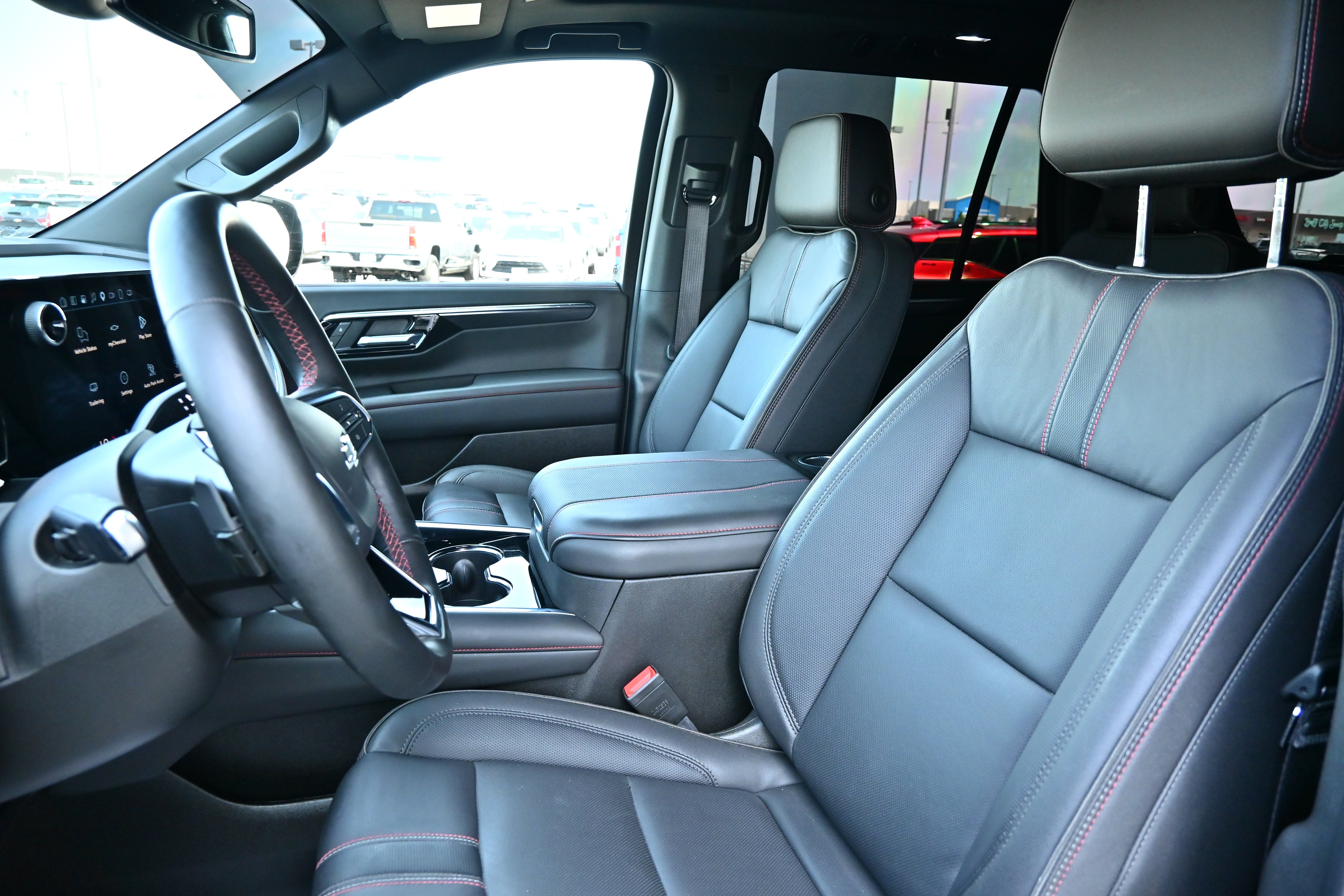 2025 Chevrolet Tahoe RST