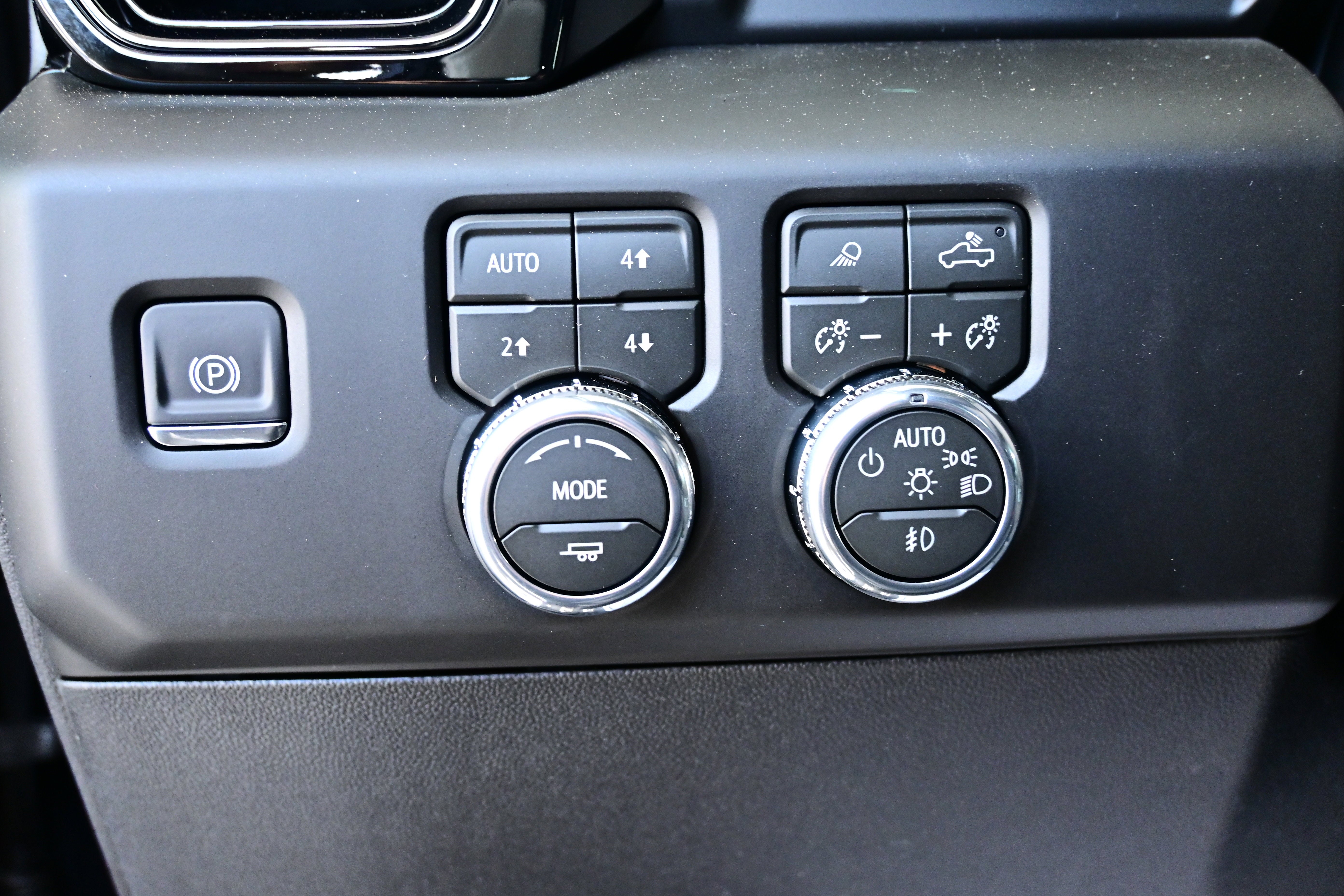 2026 GMC Sierra 2500HD AT4 - Photo 26