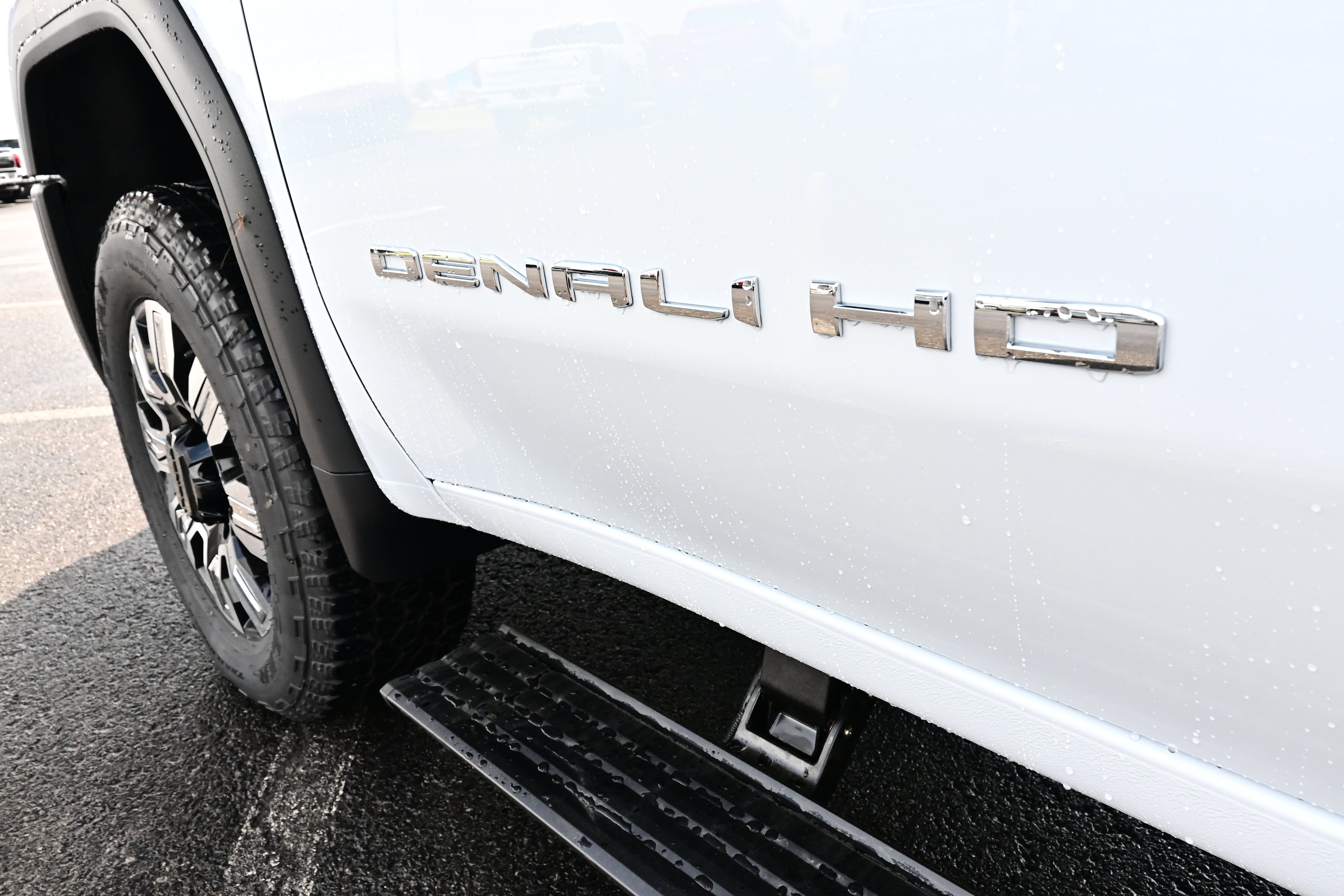 2026 GMC Sierra 2500HD Denali - Photo 13
