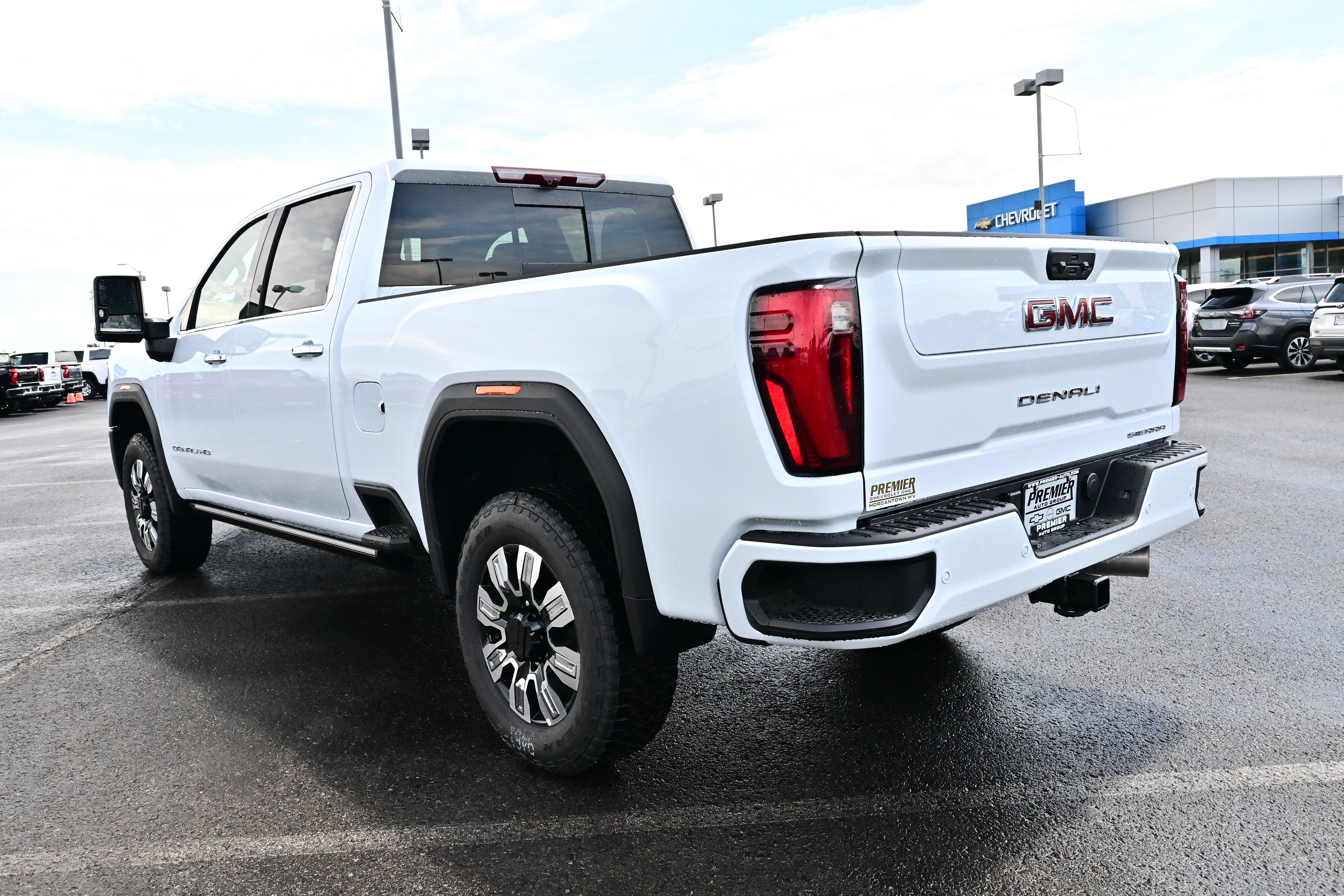 2026 GMC Sierra 2500HD Denali - Photo 6