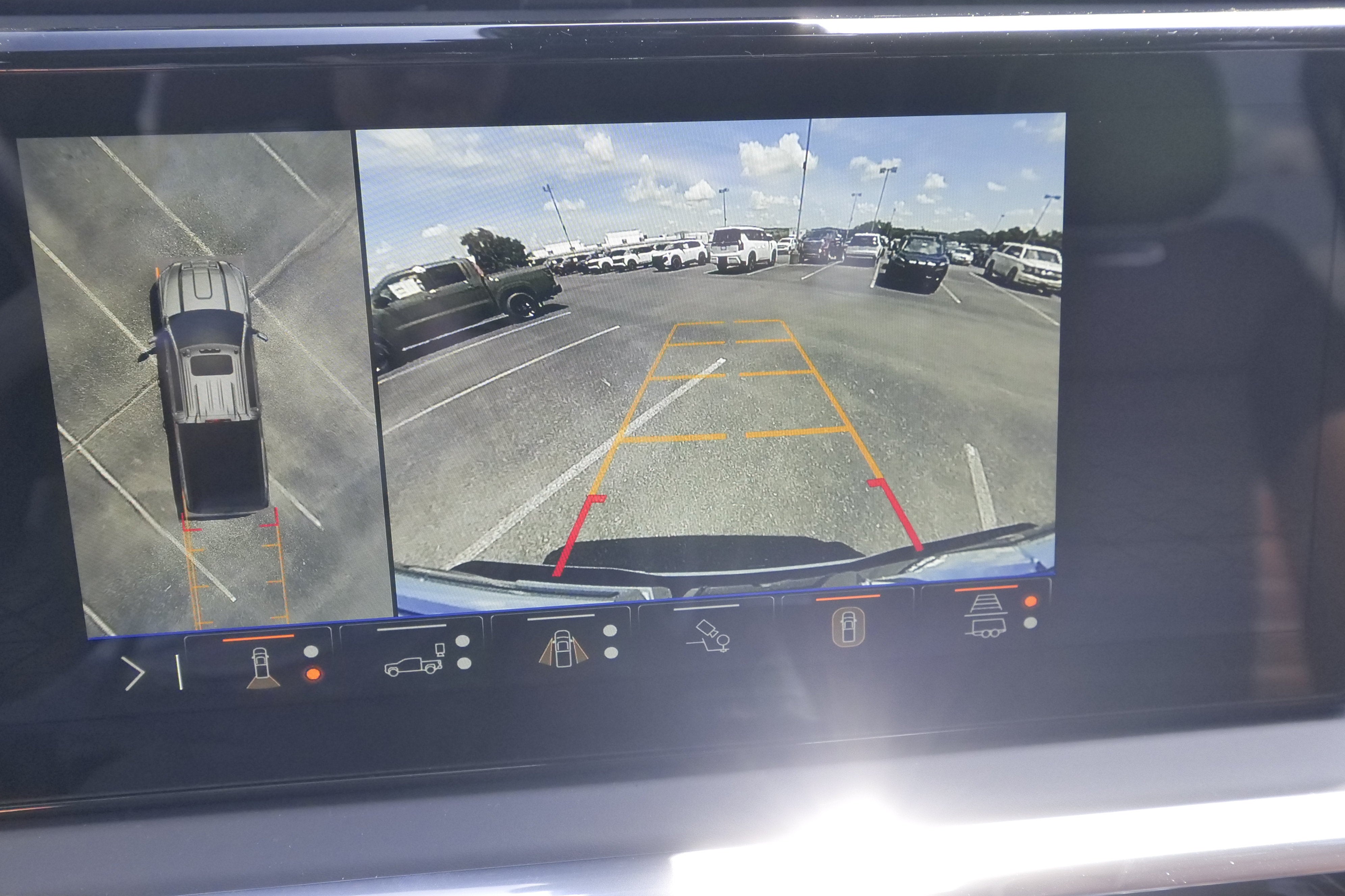 2026 GMC Sierra 3500HD Denali Ultimate - Photo 31