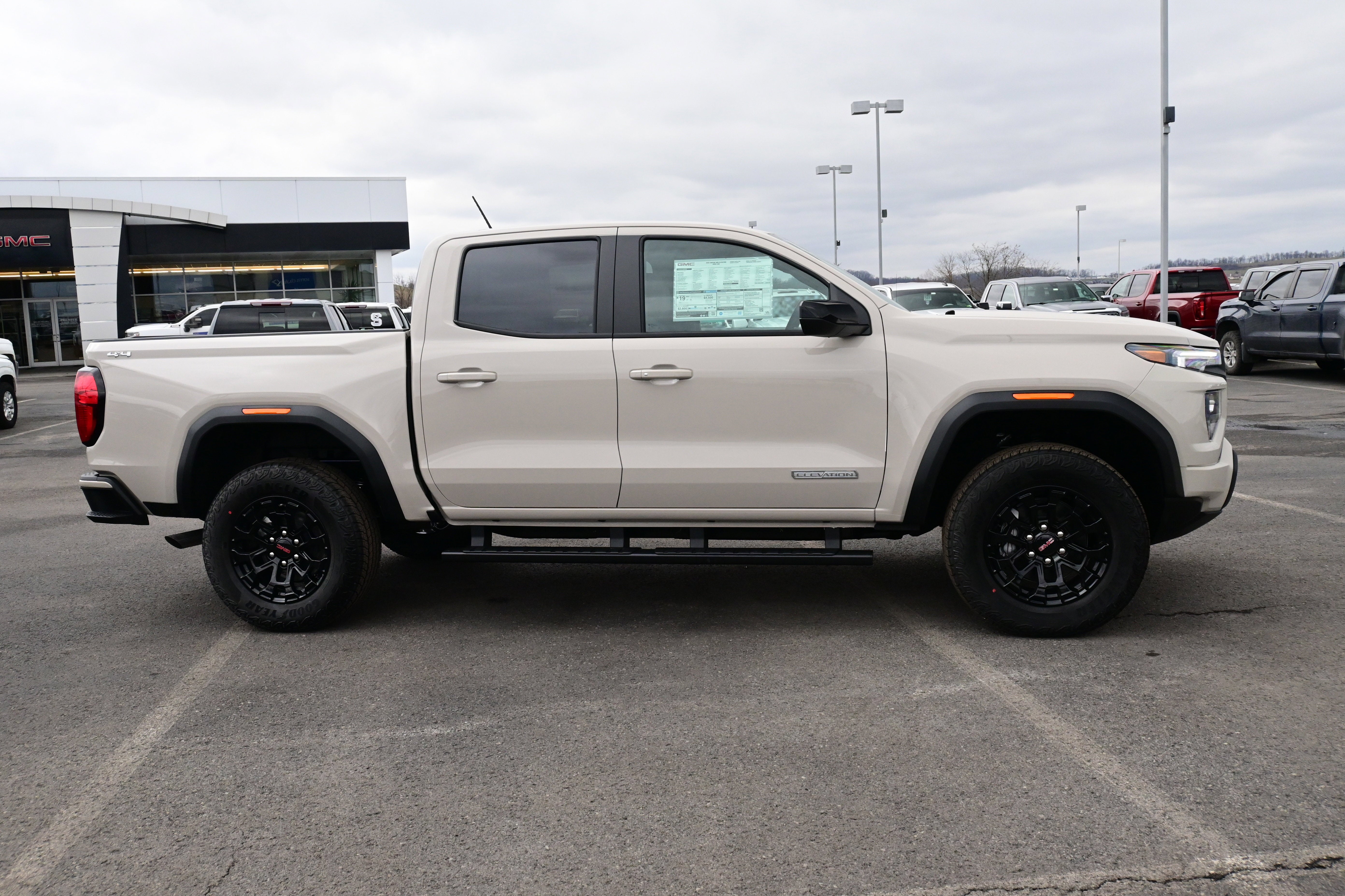 2026 GMC Canyon Elevation