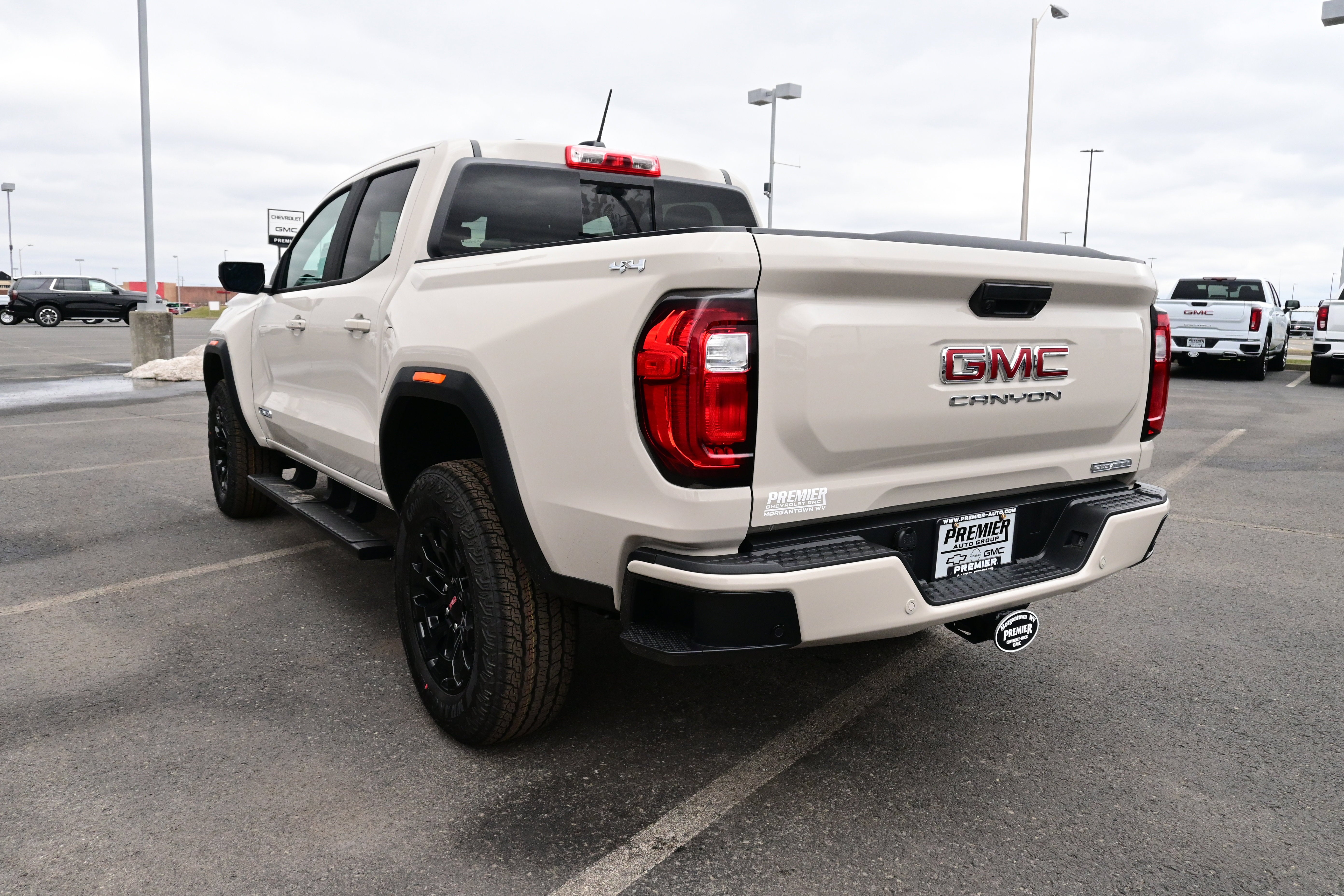 2026 GMC Canyon Elevation