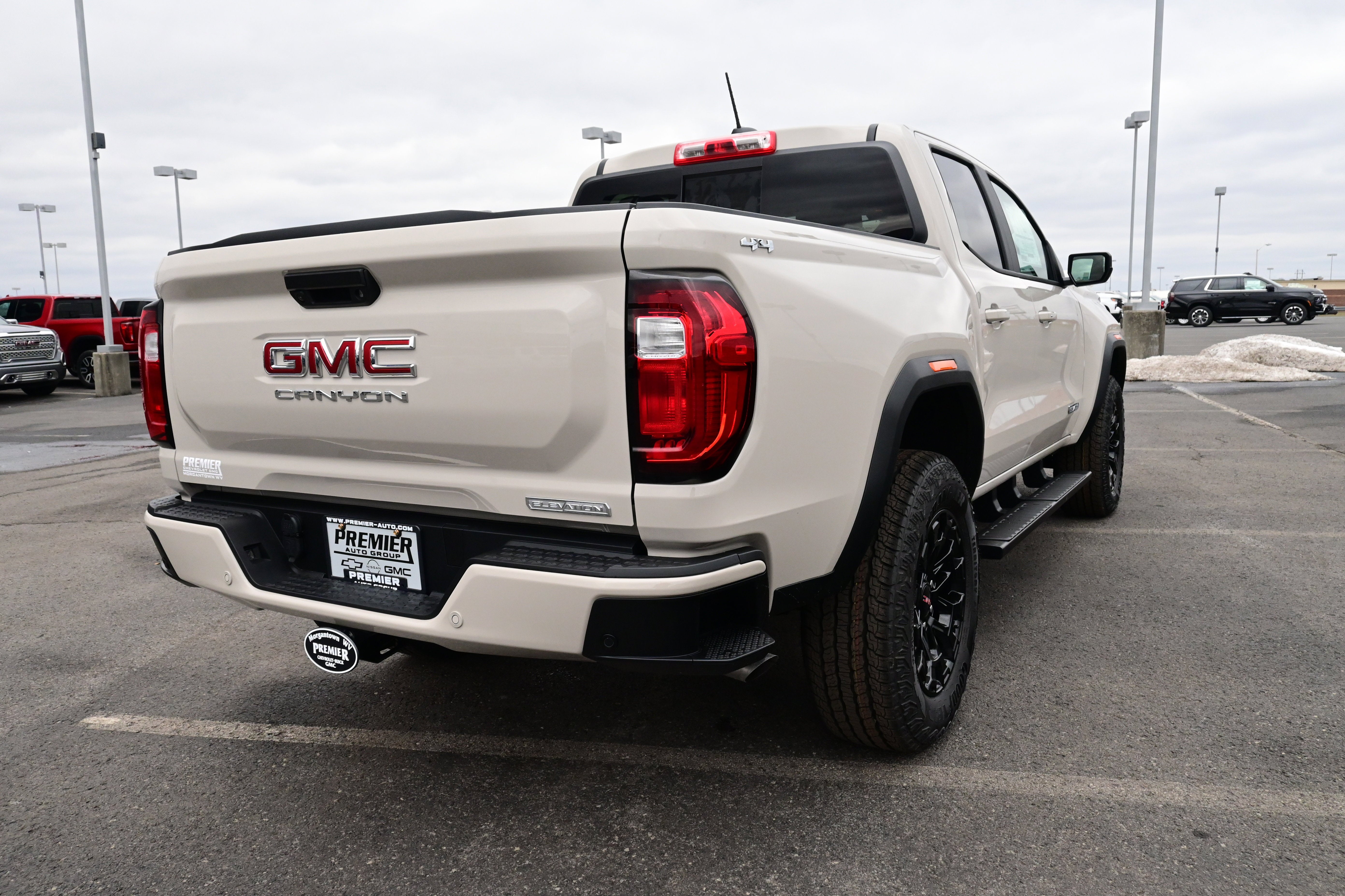 2026 GMC Canyon Elevation