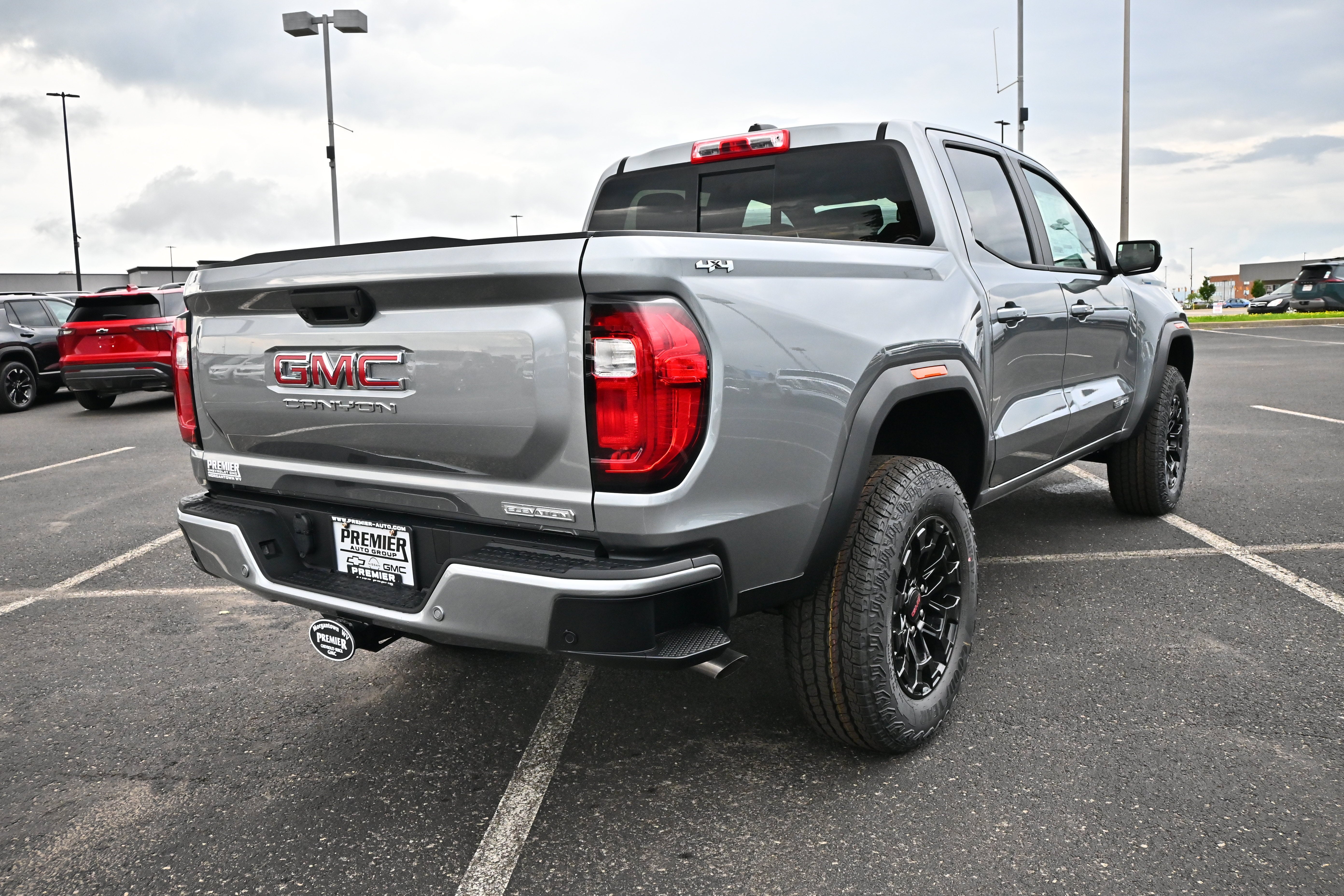 2026 GMC Canyon Elevation