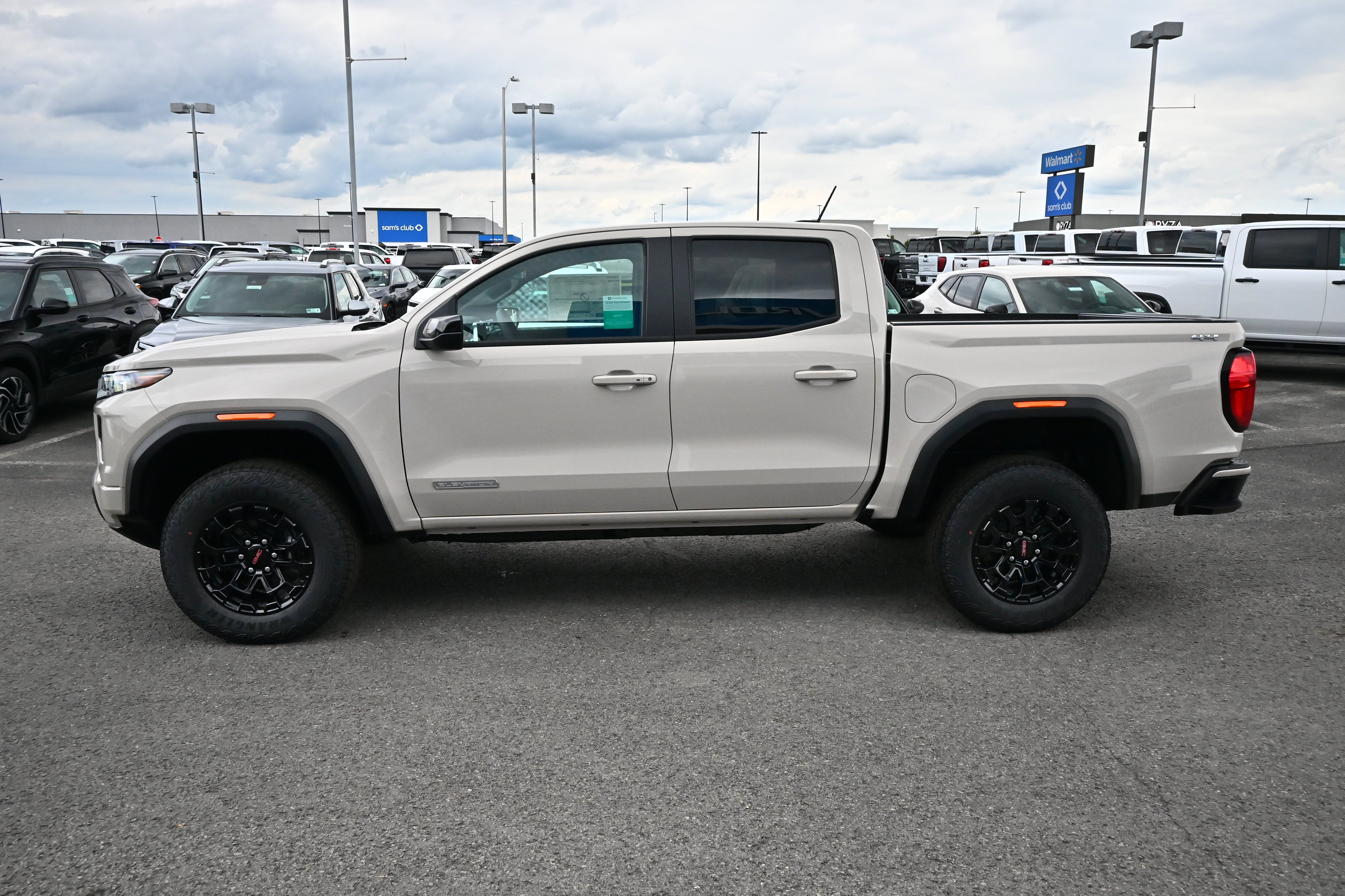 2026 GMC Canyon Elevation