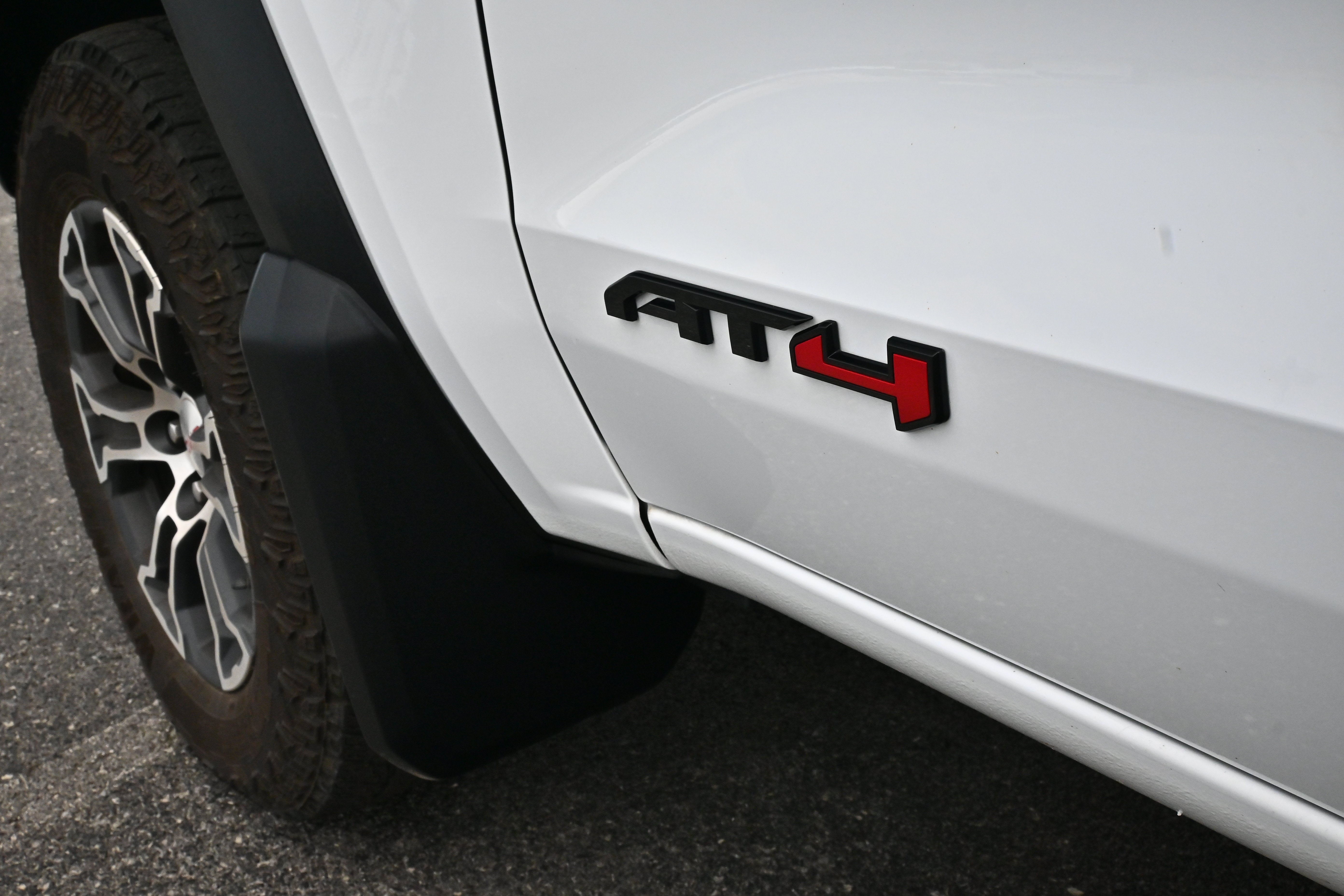 2025 GMC Canyon AT4