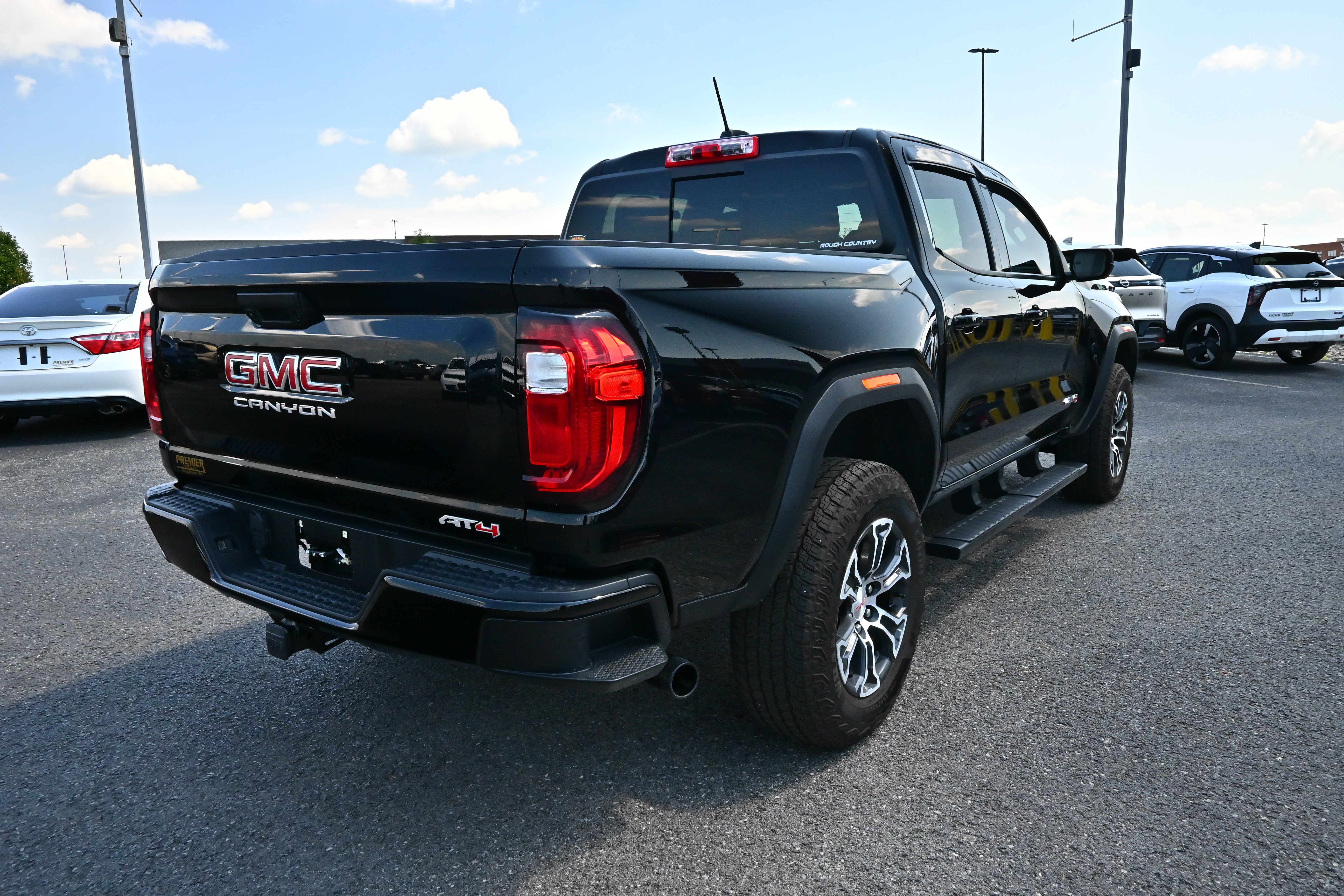 2024 GMC Canyon AT4
