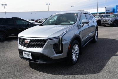 2024 Cadillac XT4 Luxury