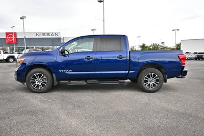 2024 Nissan Titan SV