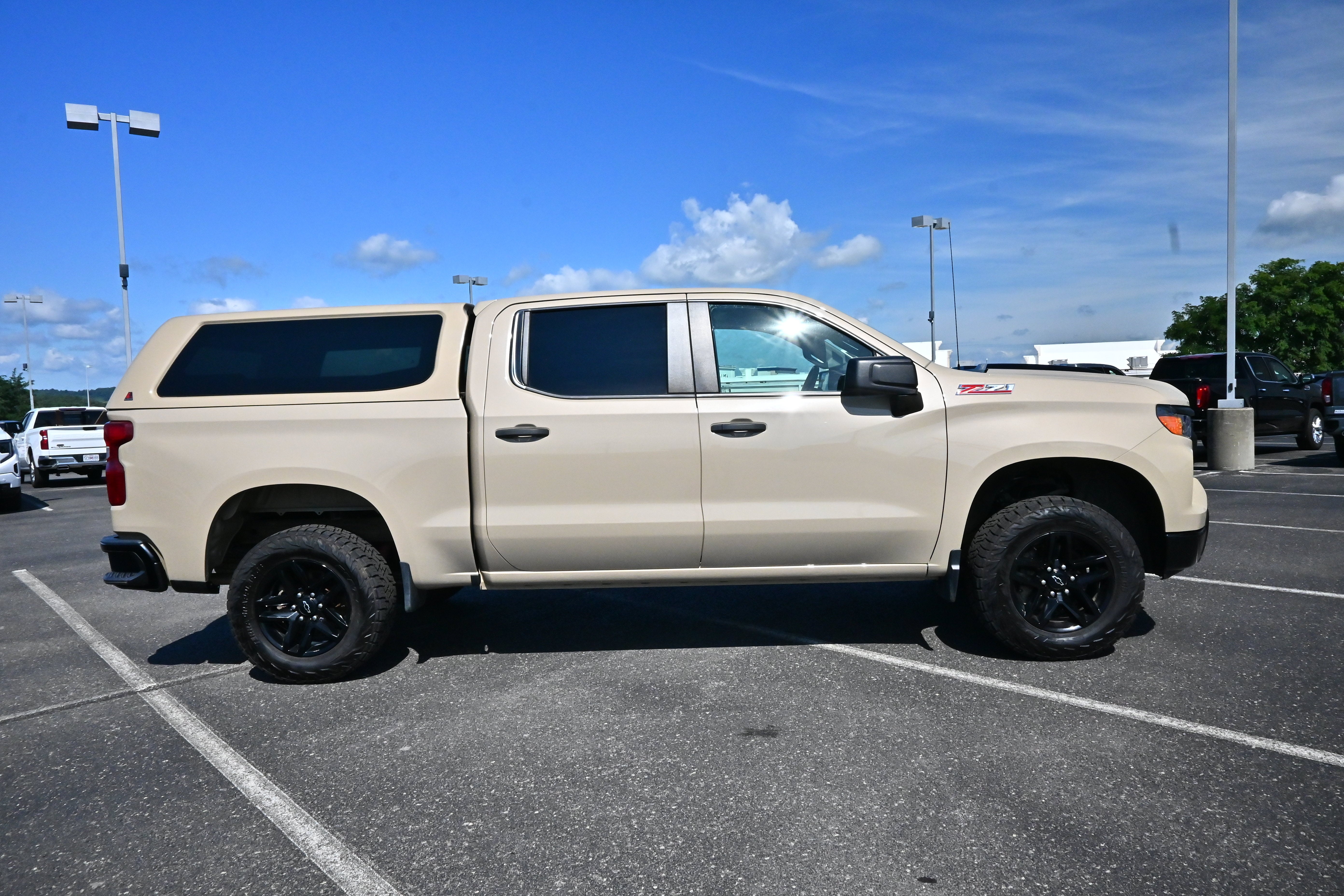2022 Chevrolet Silverado 1500 Custom Trail Boss