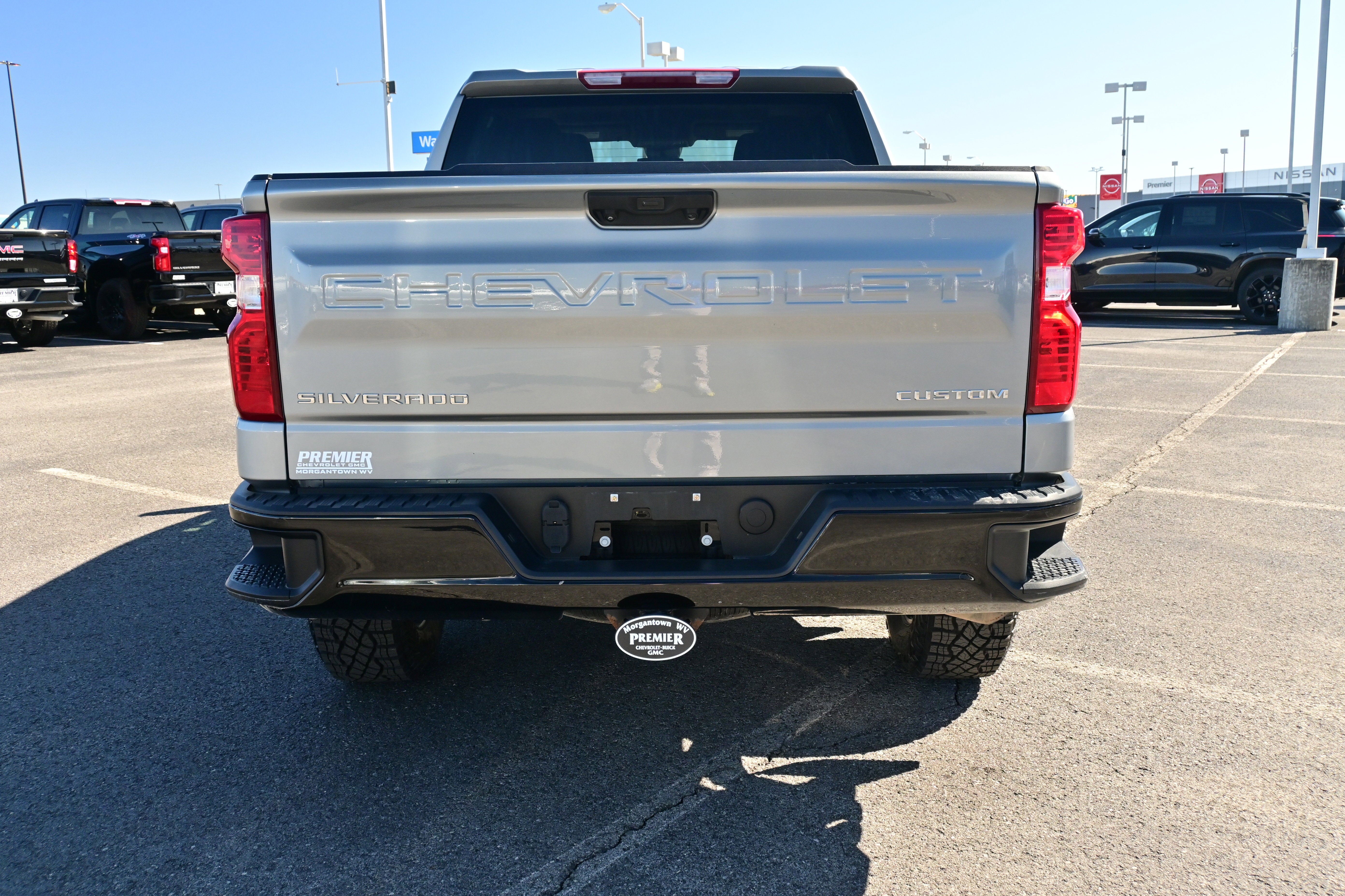 2023 Chevrolet Silverado 1500 Custom Trail Boss