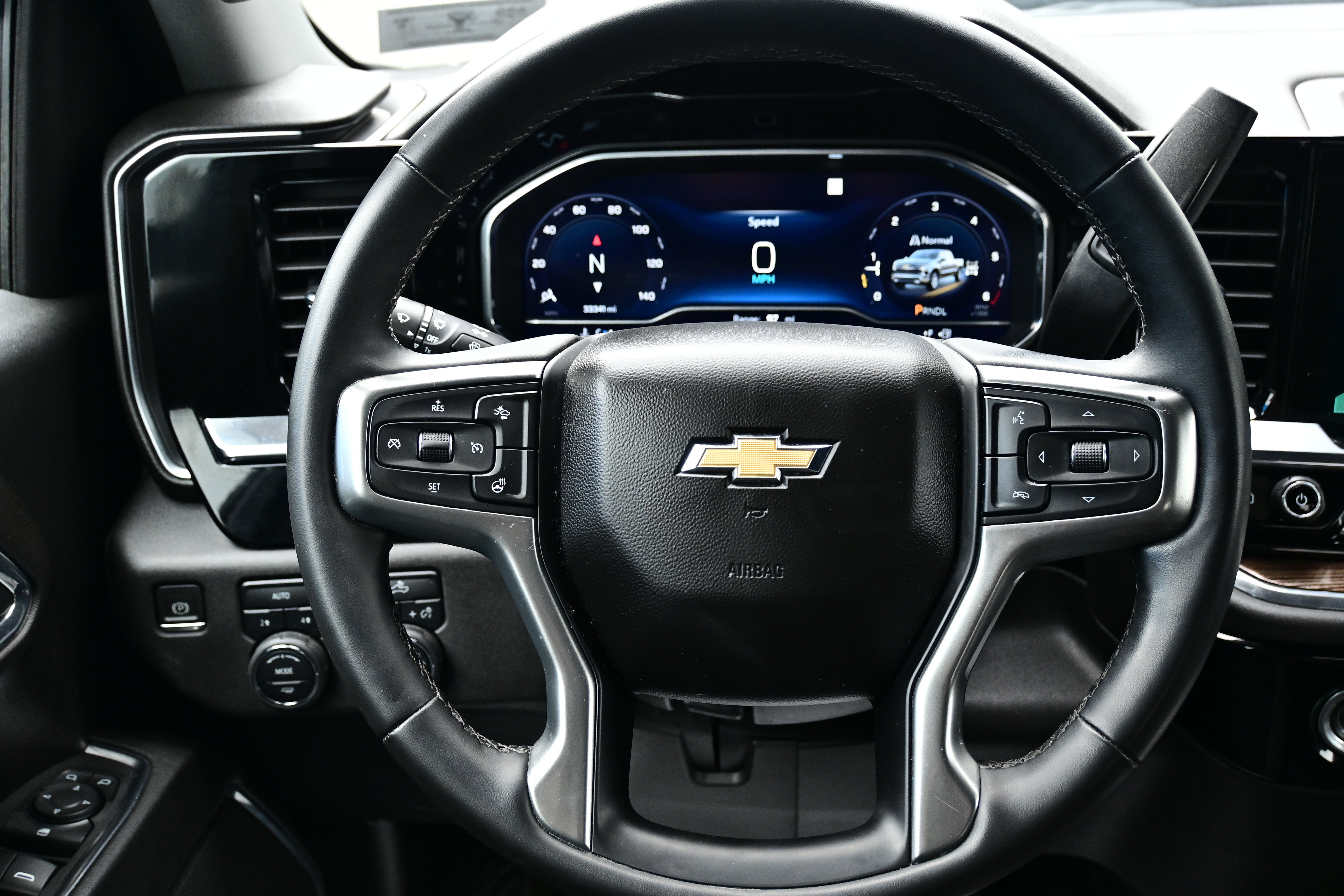 2023 Chevrolet Silverado 1500 LT (2FL)