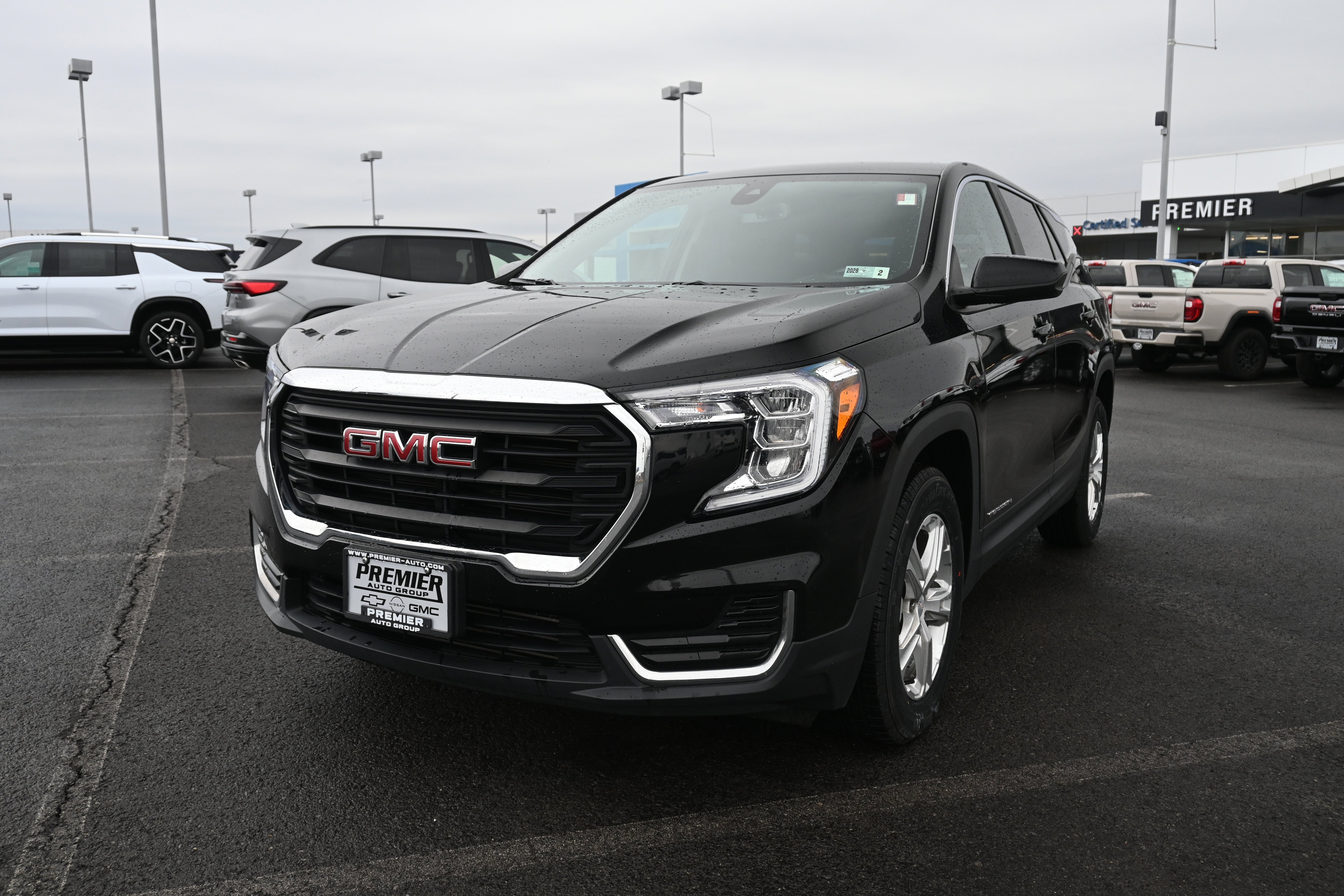 2023 GMC Terrain SLE