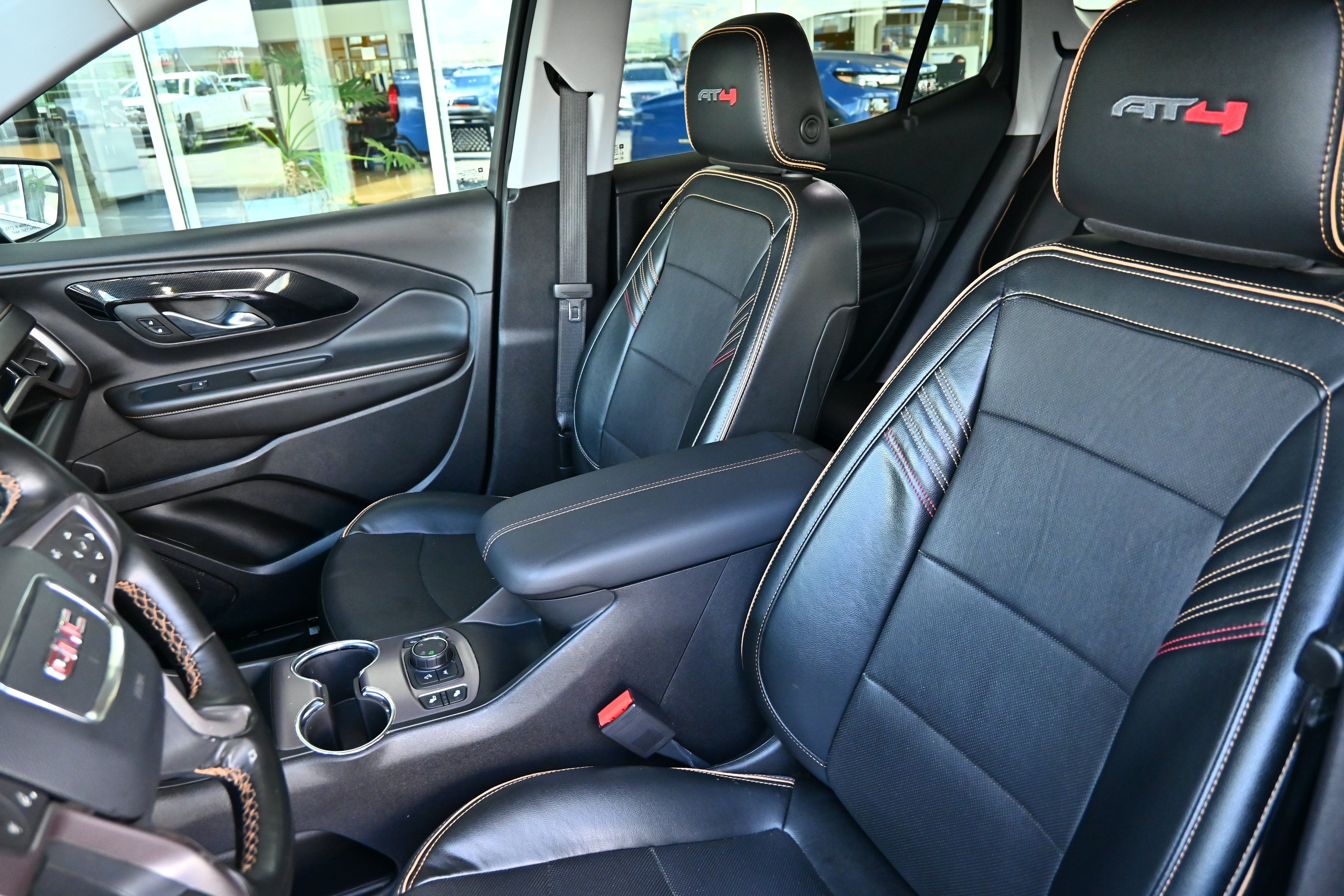 2023 GMC Terrain AT4