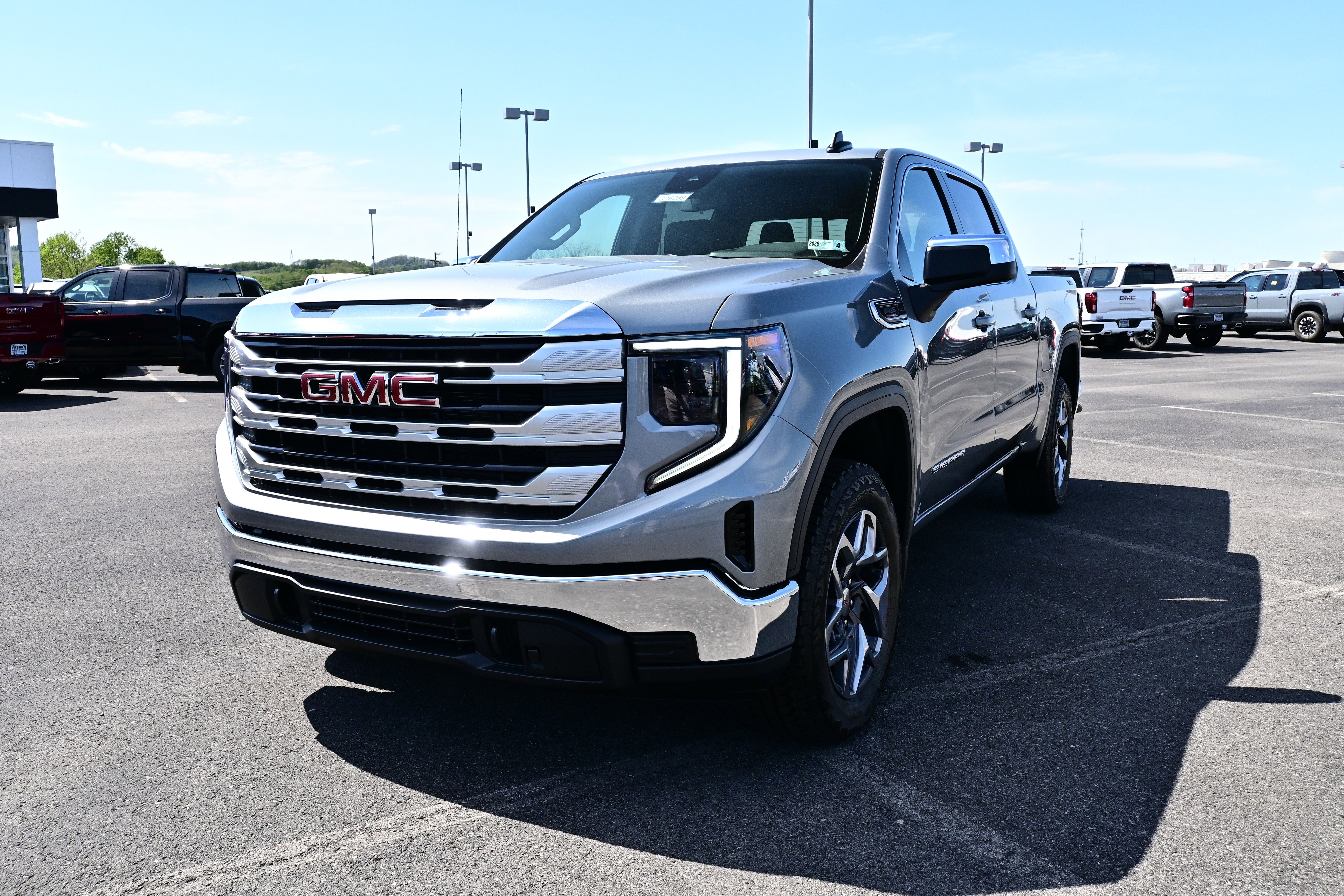 2026 GMC Sierra 1500 SLE
