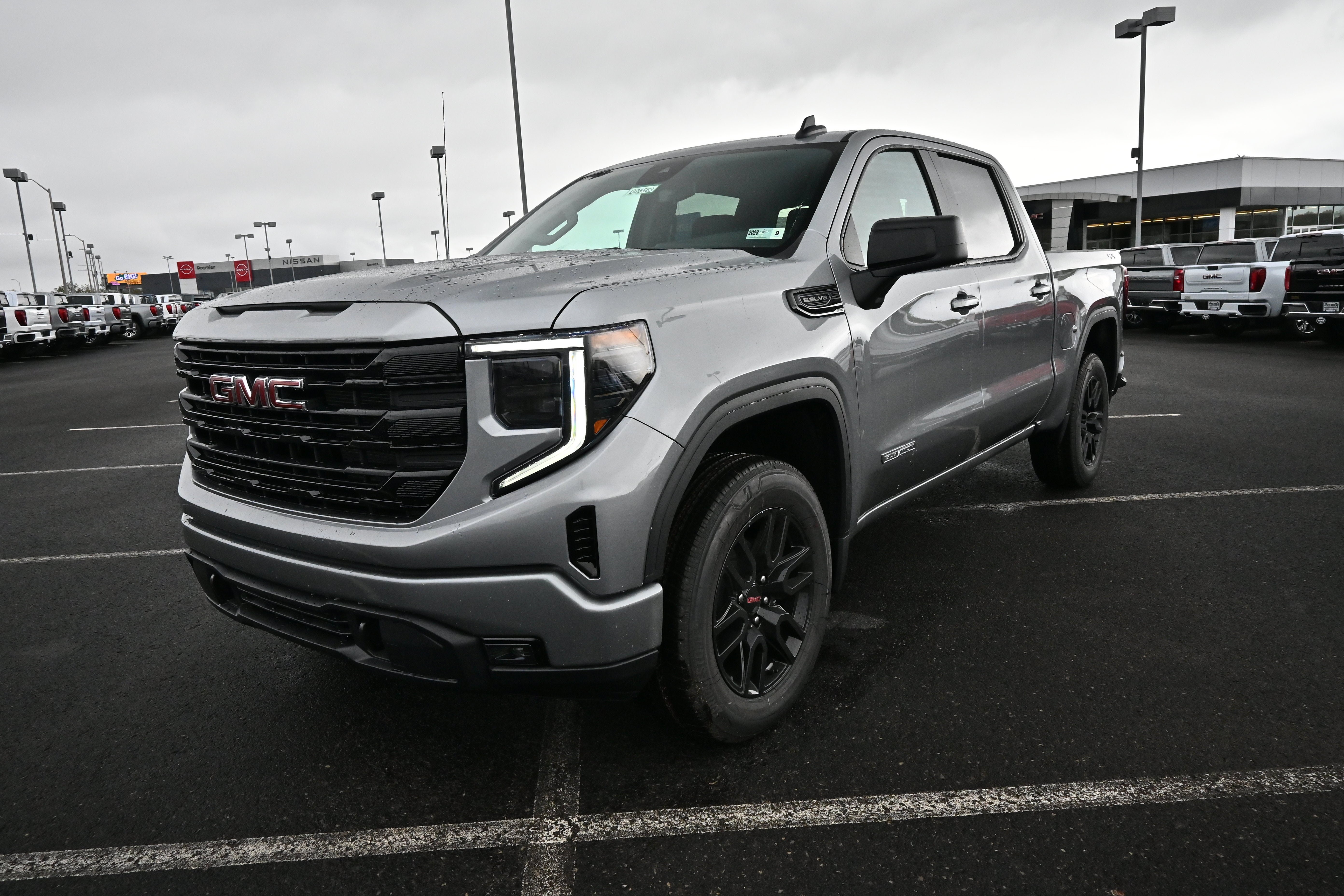 2026 GMC Sierra 1500 Elevation