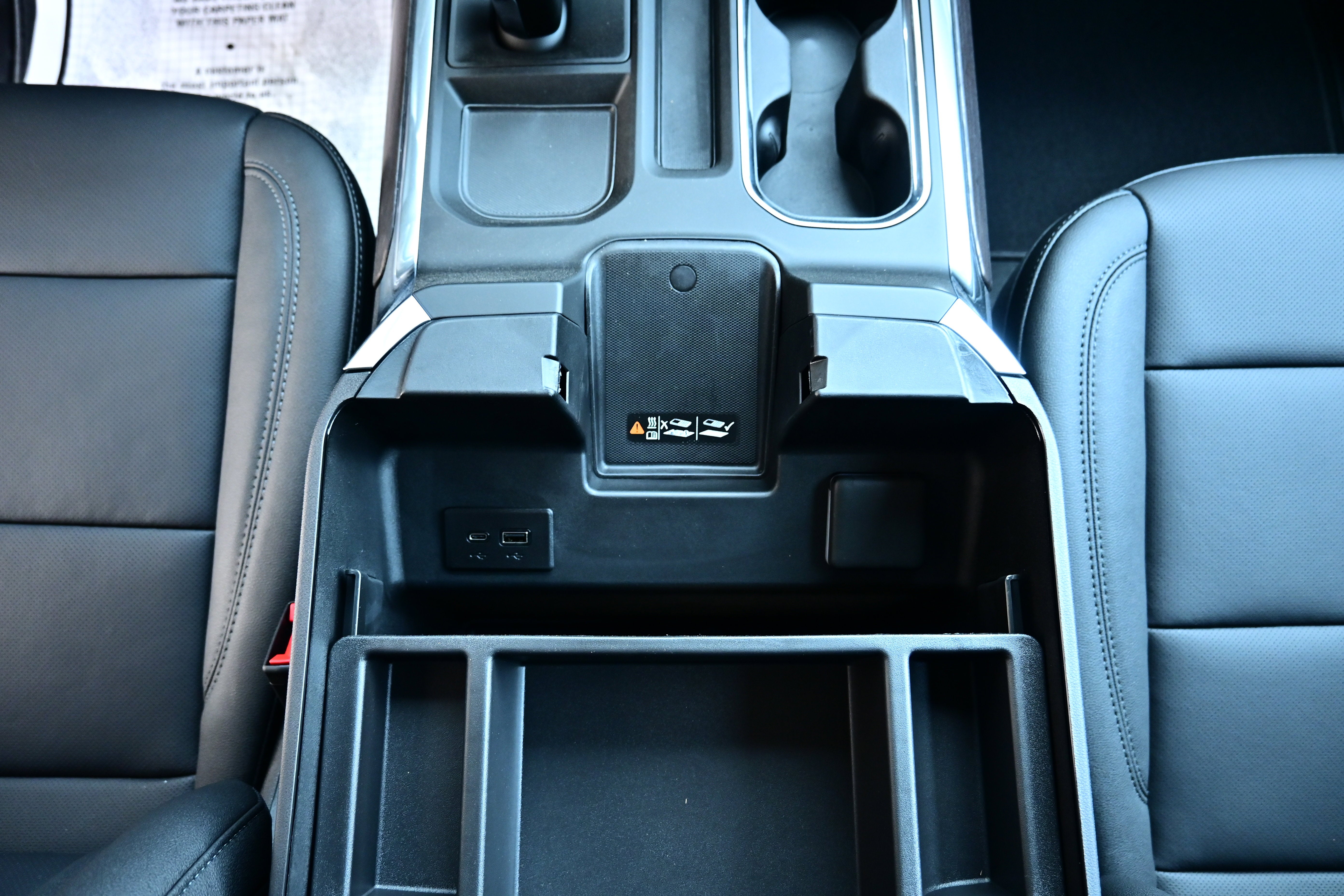 2026 GMC Sierra 1500 SLT - Photo 19