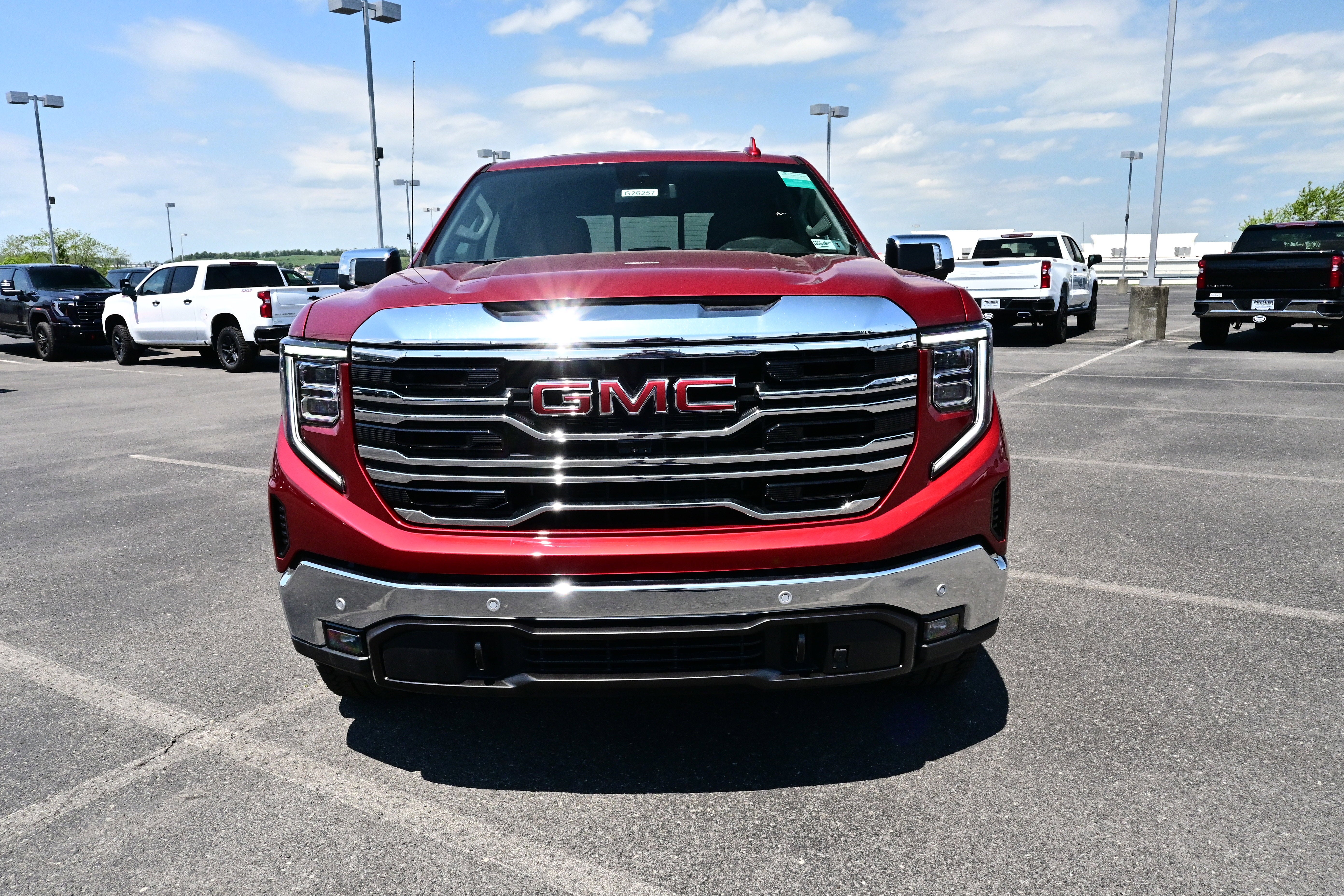 2026 GMC Sierra 1500 SLT - Photo 3