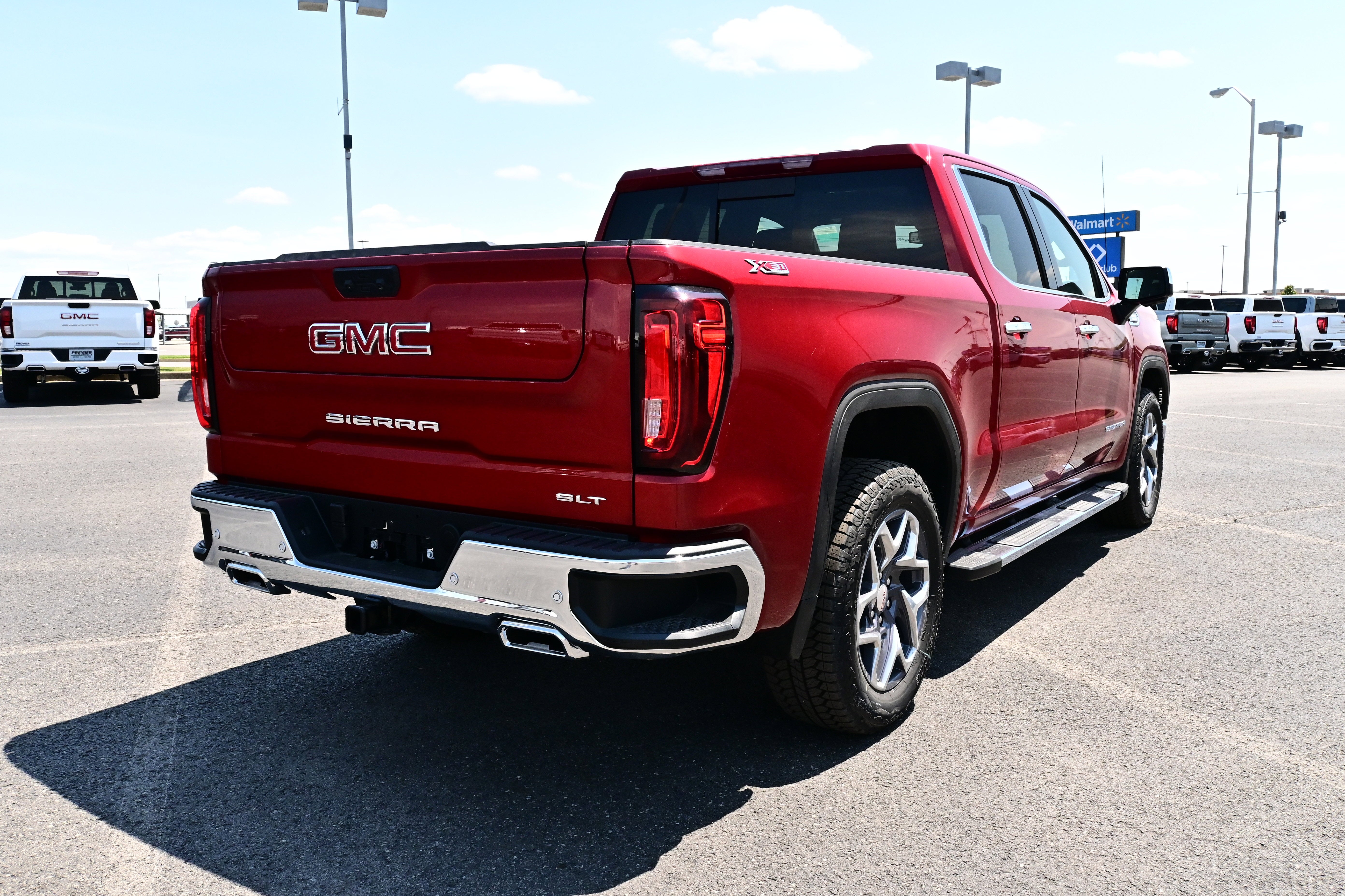 2026 GMC Sierra 1500 SLT - Photo 6