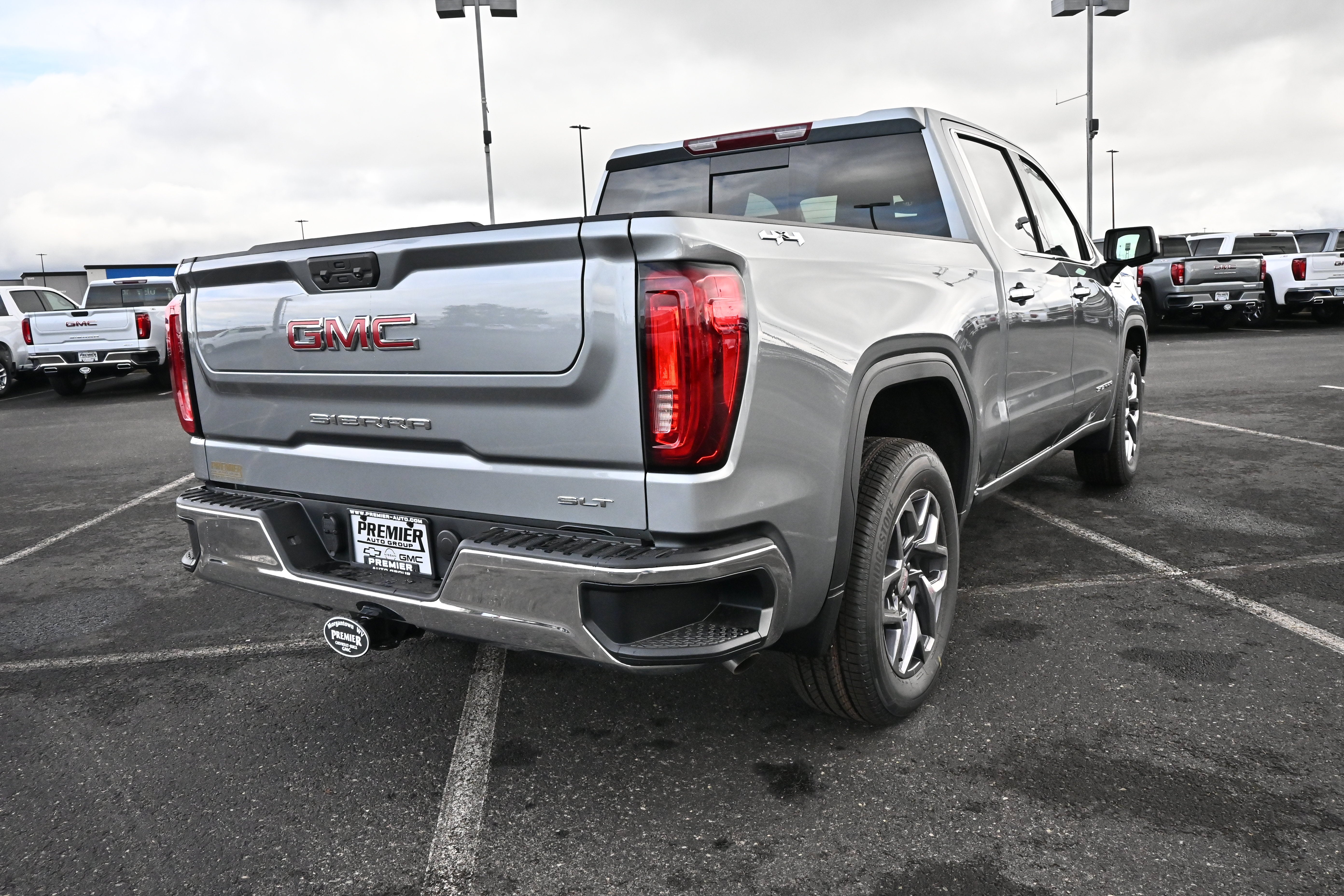 2026 GMC Sierra 1500 SLT