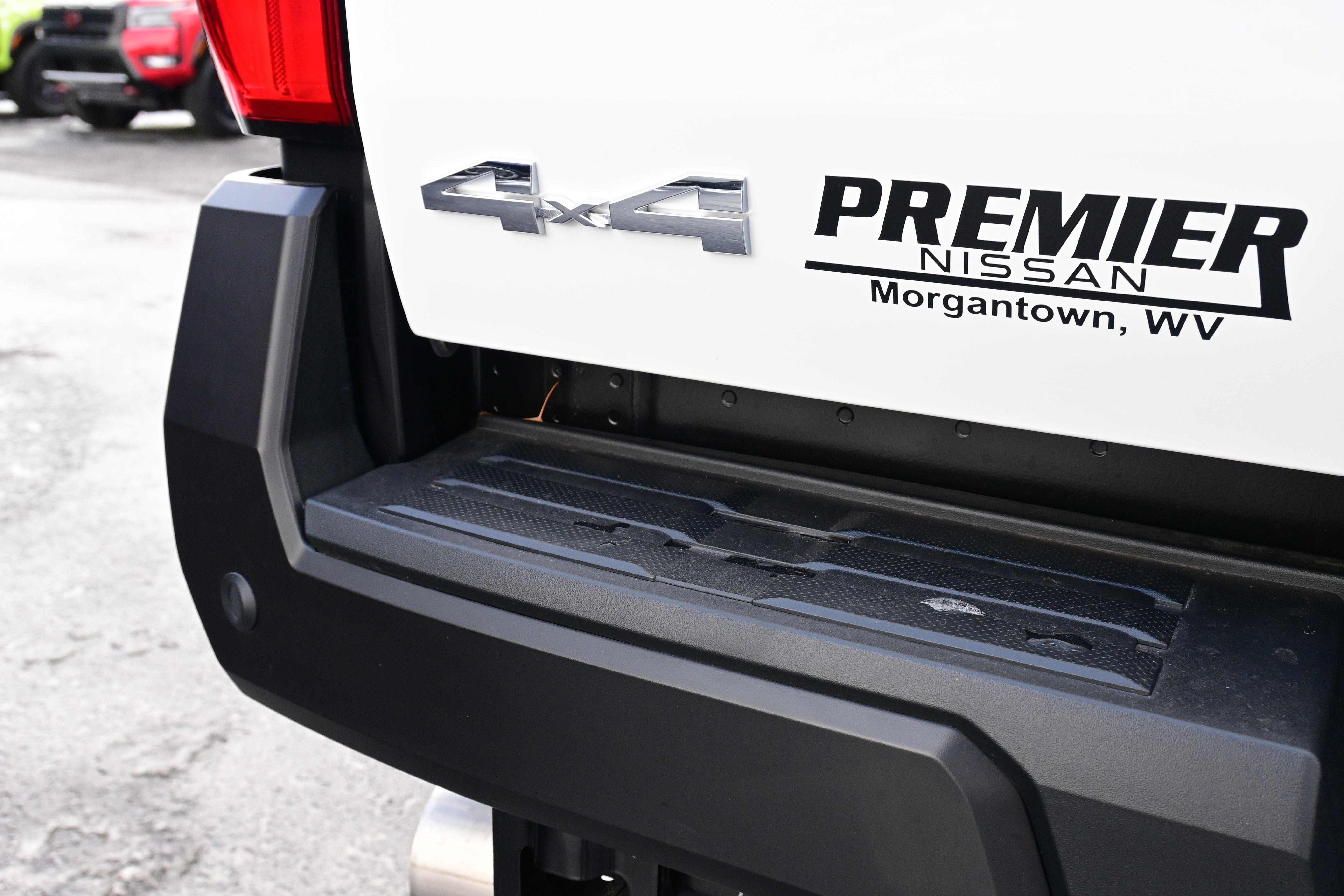 2025 Toyota Tacoma 4WD SR