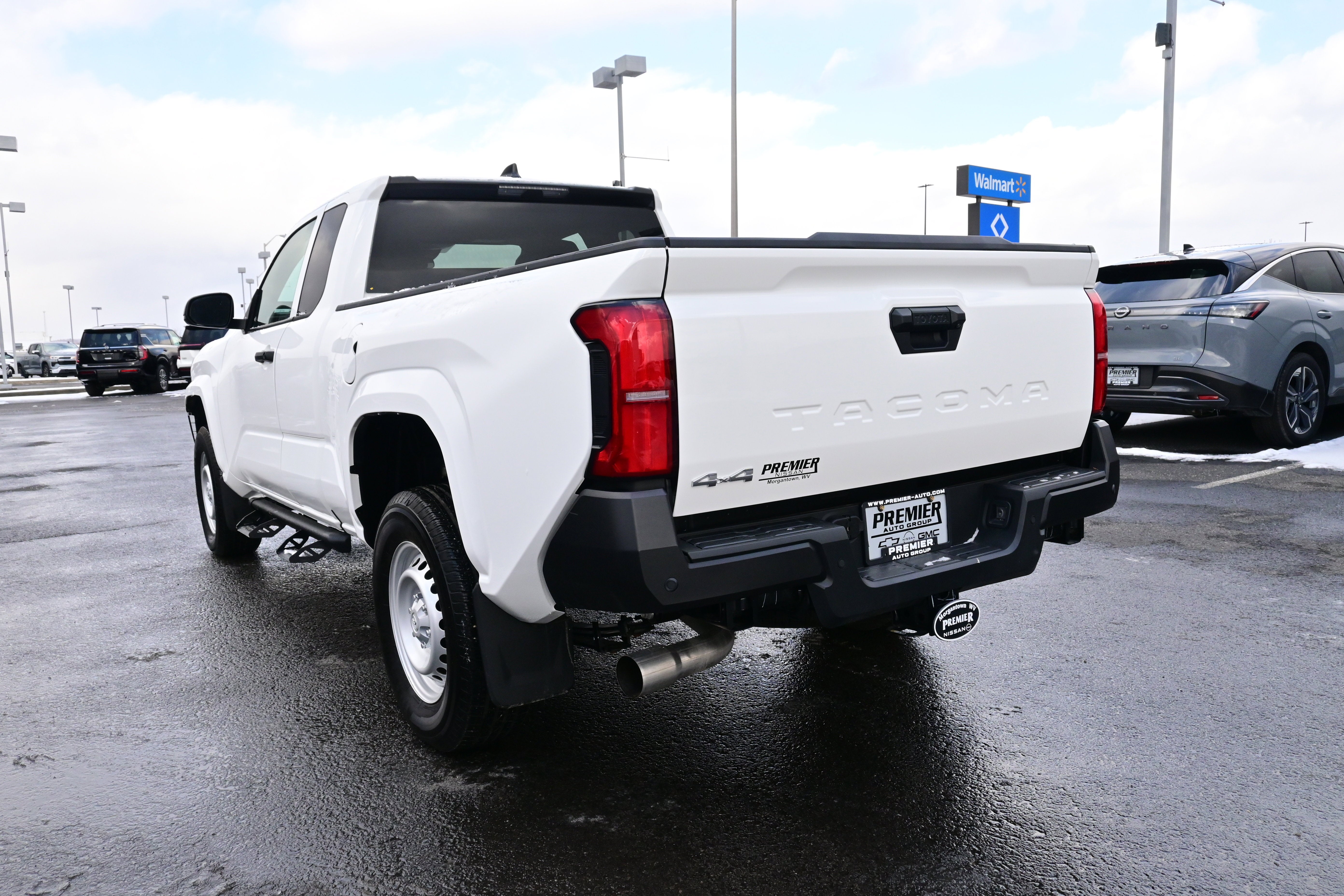 2025 Toyota Tacoma 4WD SR