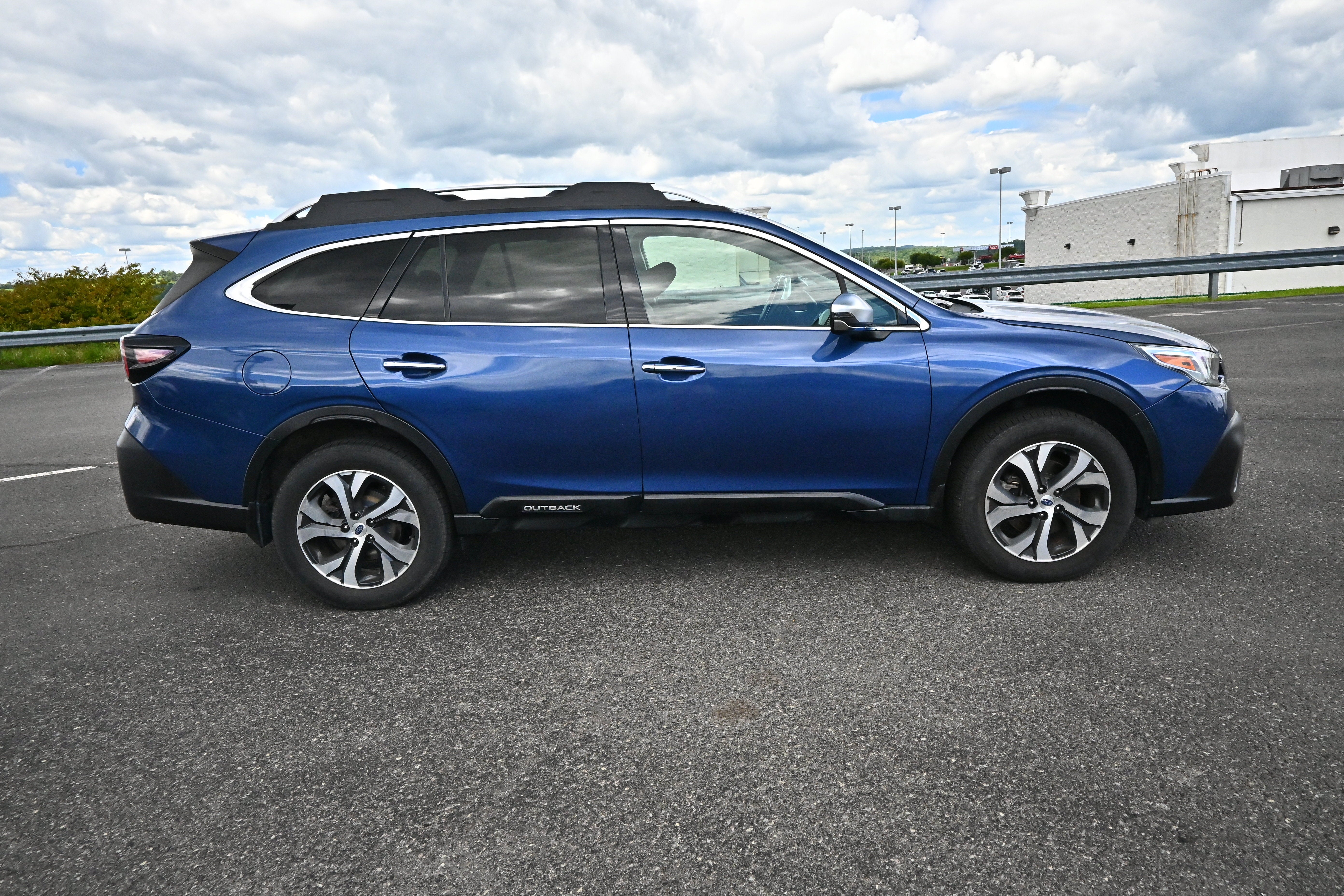 2020 Subaru Outback Touring XT