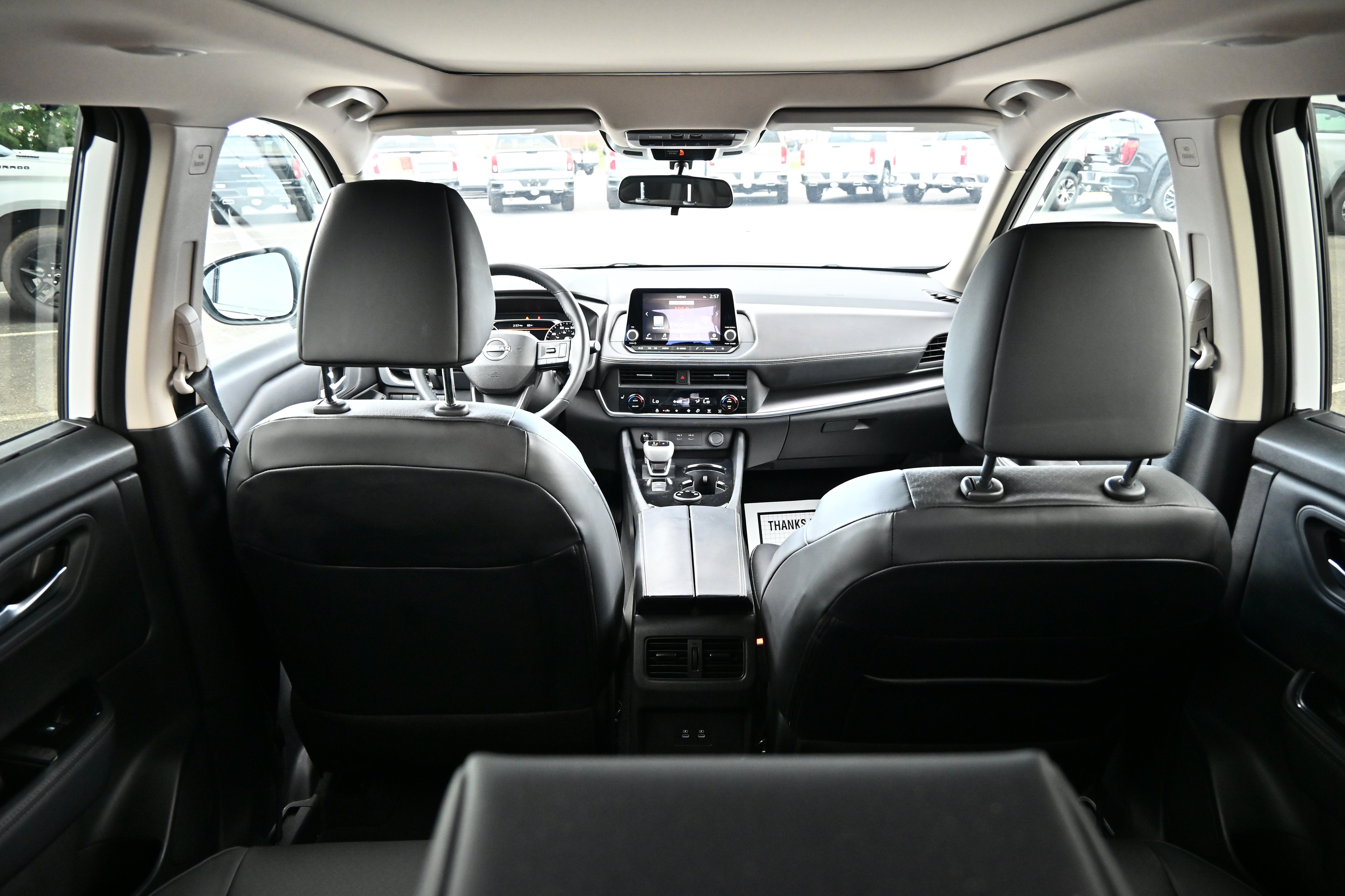 2026 Nissan Rogue SV