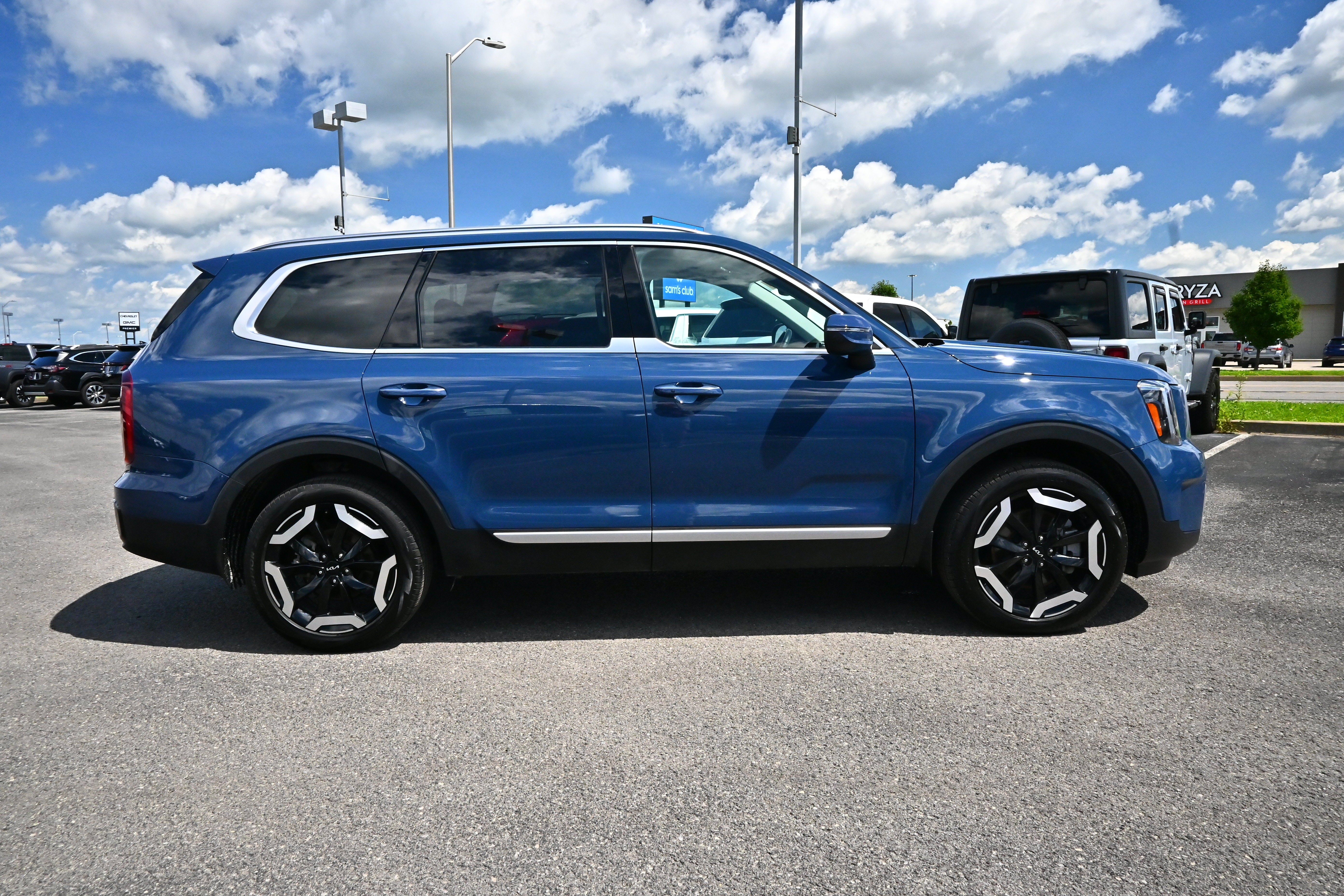 2025 Kia Telluride S