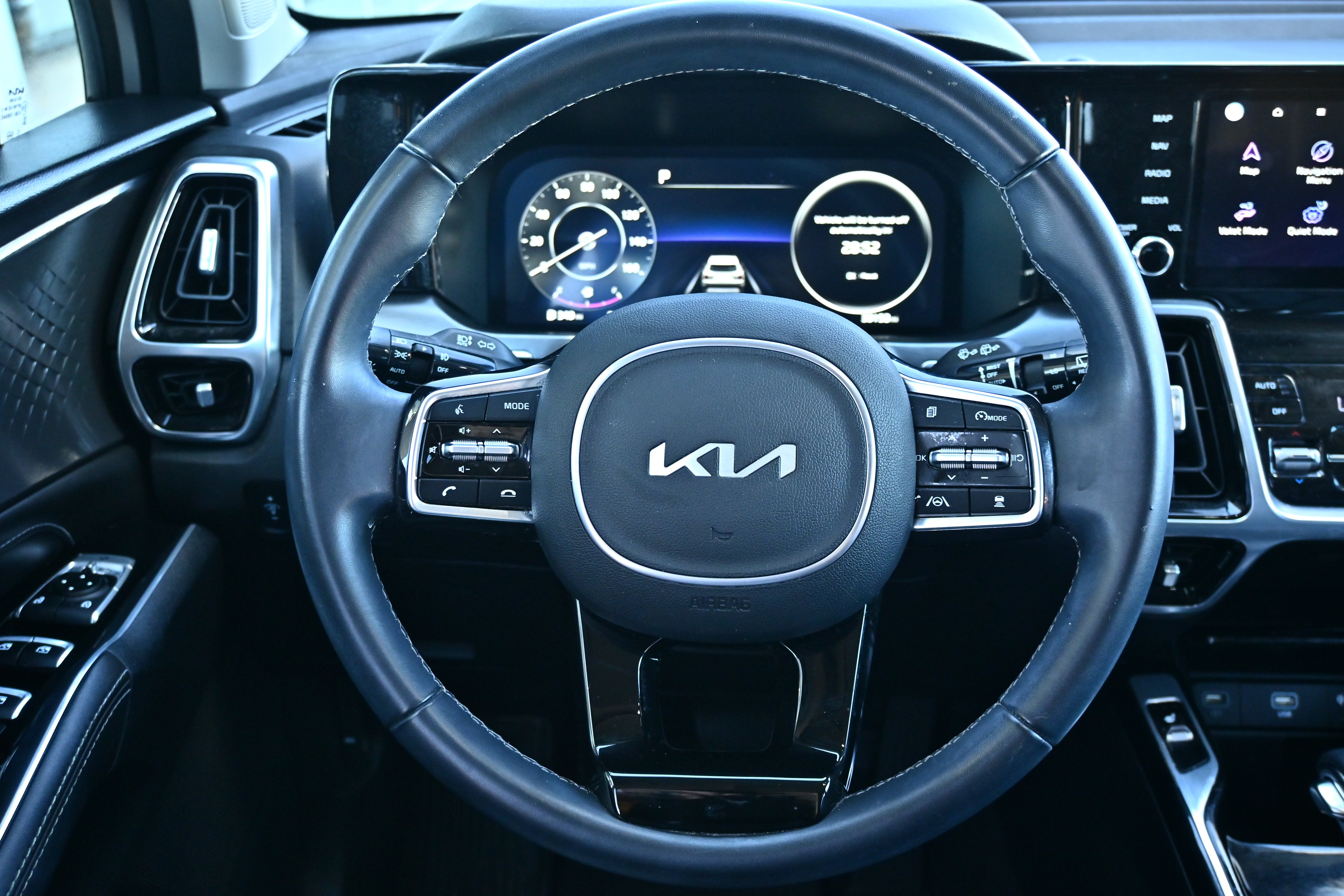 2023 Kia Sorento SX