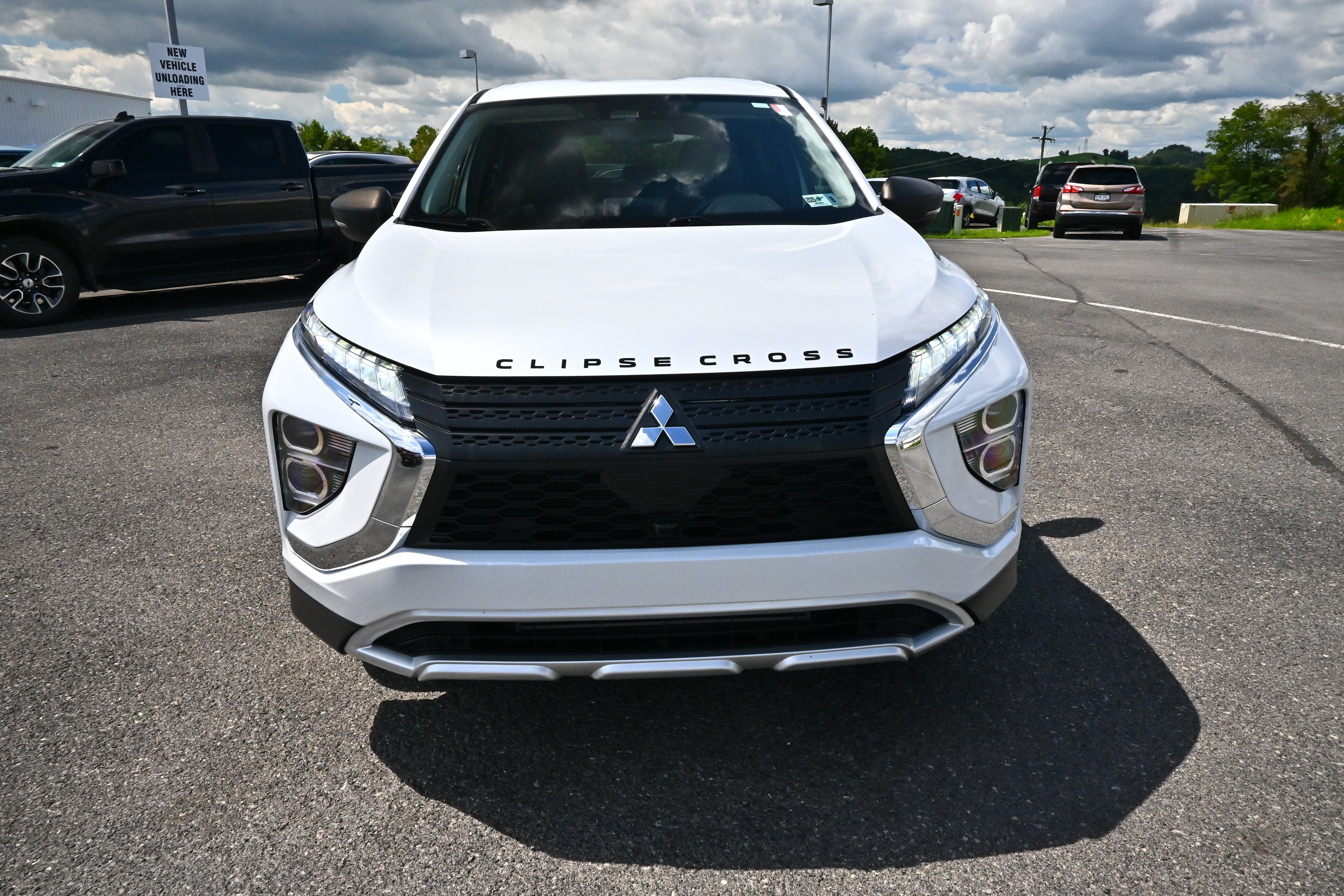 2024 Mitsubishi Eclipse Cross SE