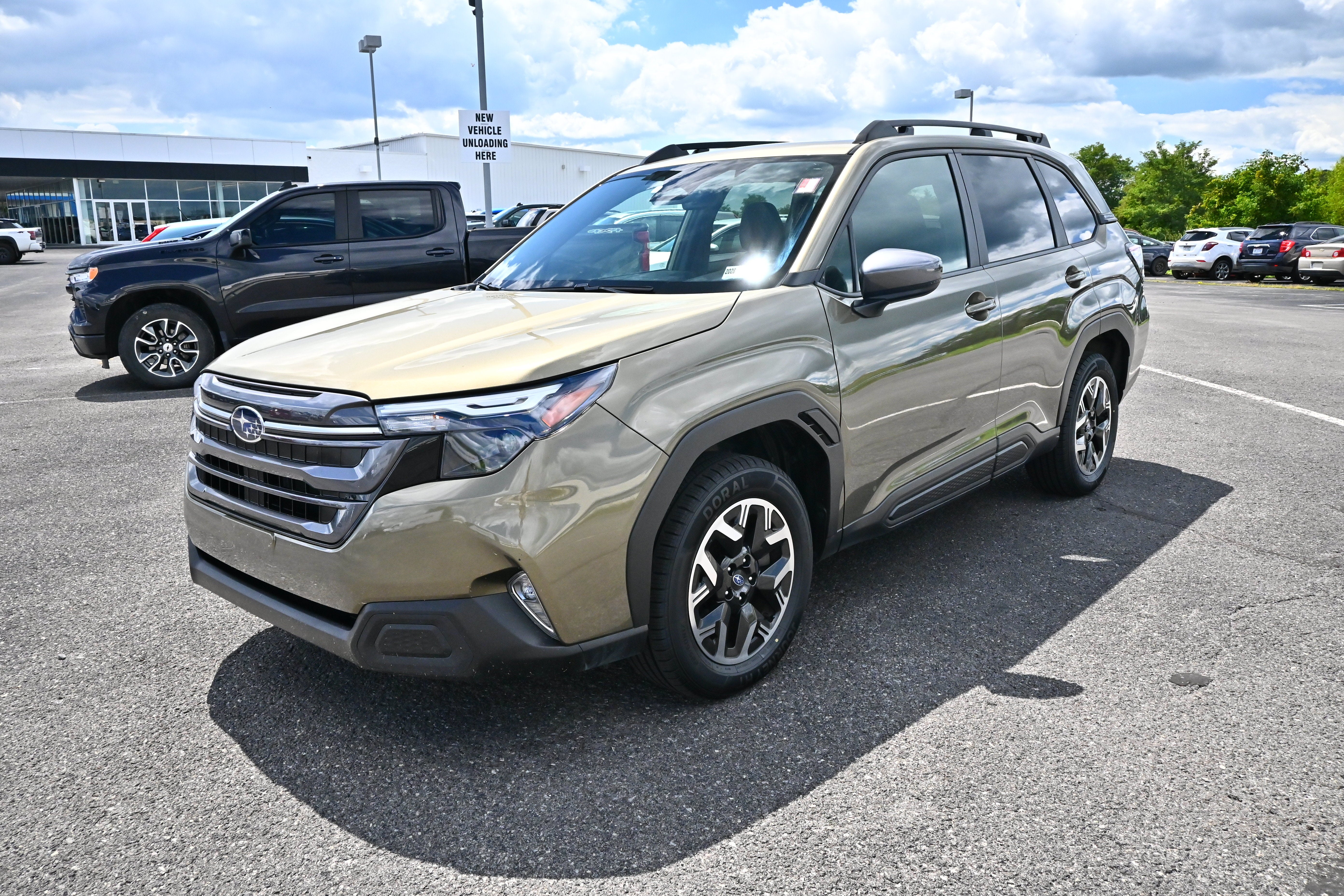 2025 Subaru Forester Premium