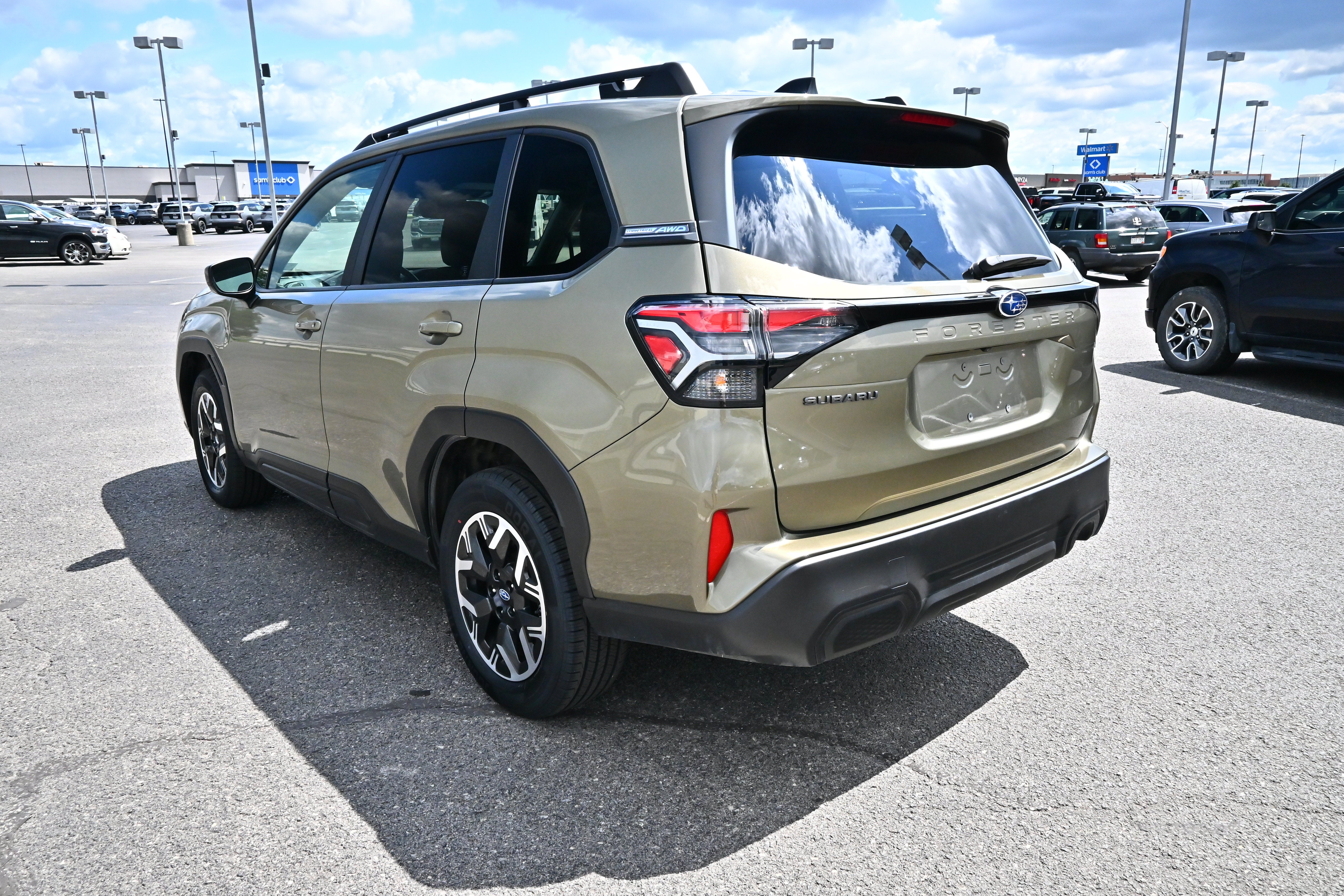 2025 Subaru Forester Premium