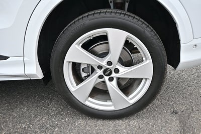 2025 Audi Q5 Premium Plus