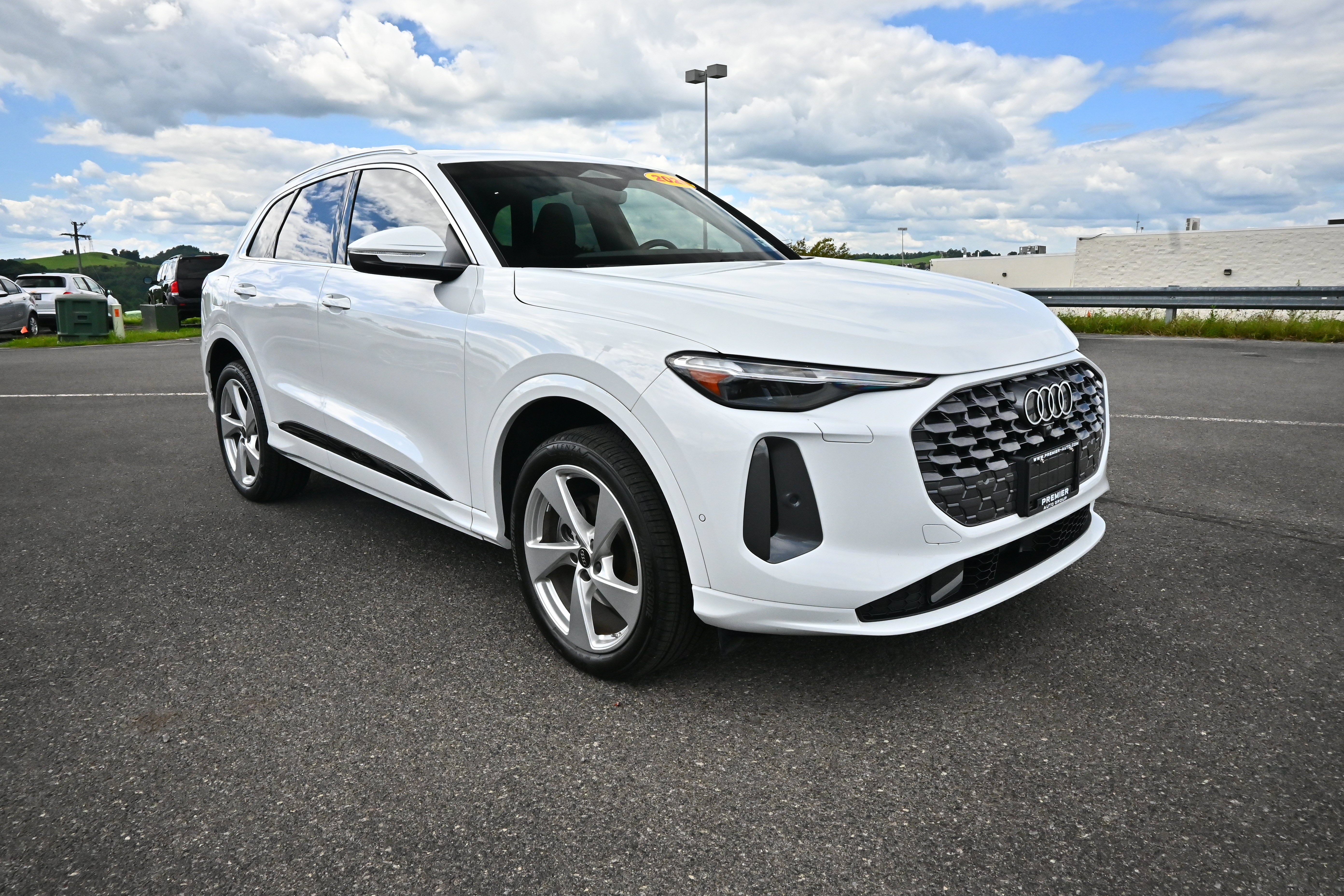 2025 Audi Q5 Premium Plus