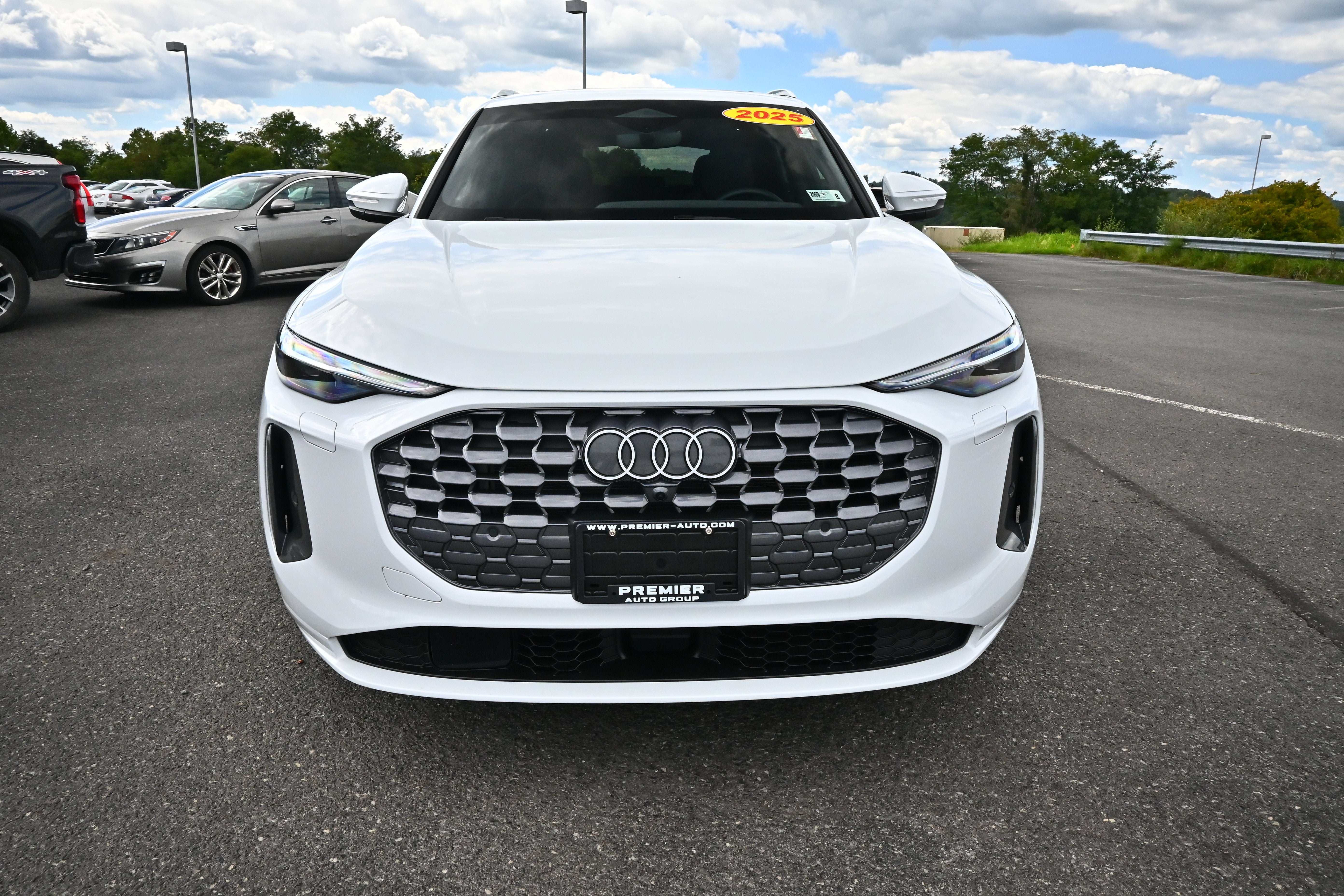 2025 Audi Q5 Premium Plus